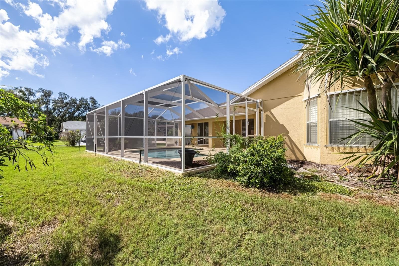 Single Family Residence at 9678 KNIGHTSBRIDGE CIR, SARASOTA, photo 36 of 57