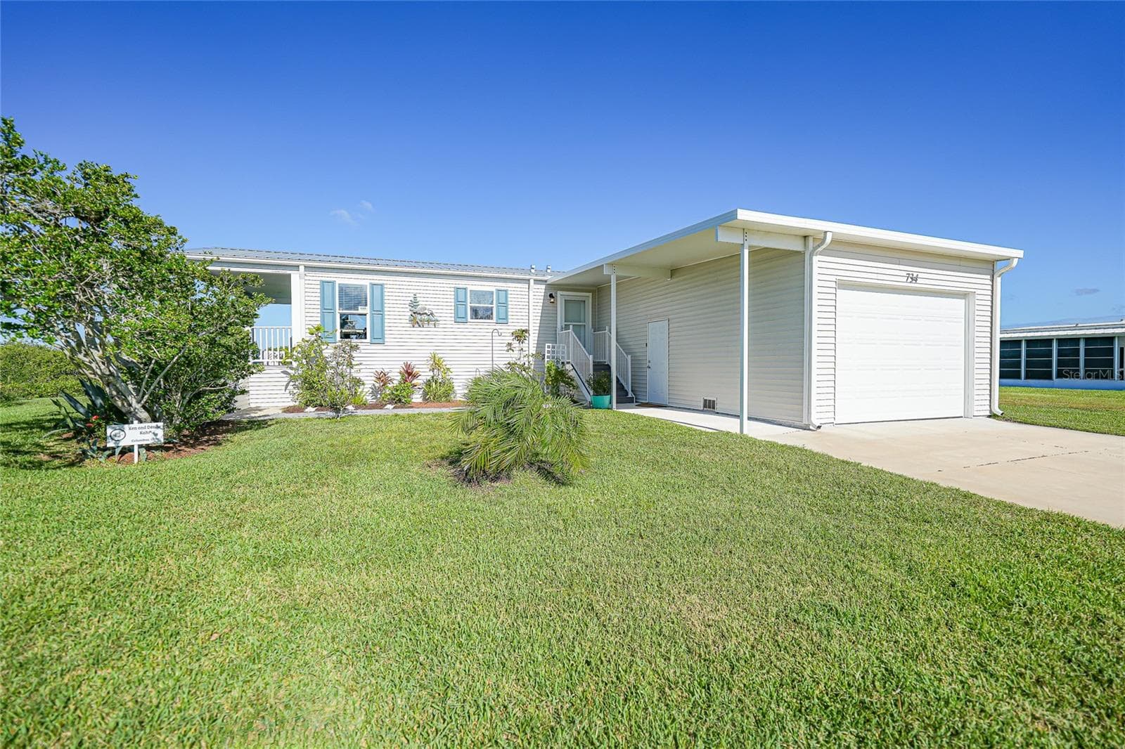 Front of Home - 734 BLACKBURN BLVD, NORTH PORT