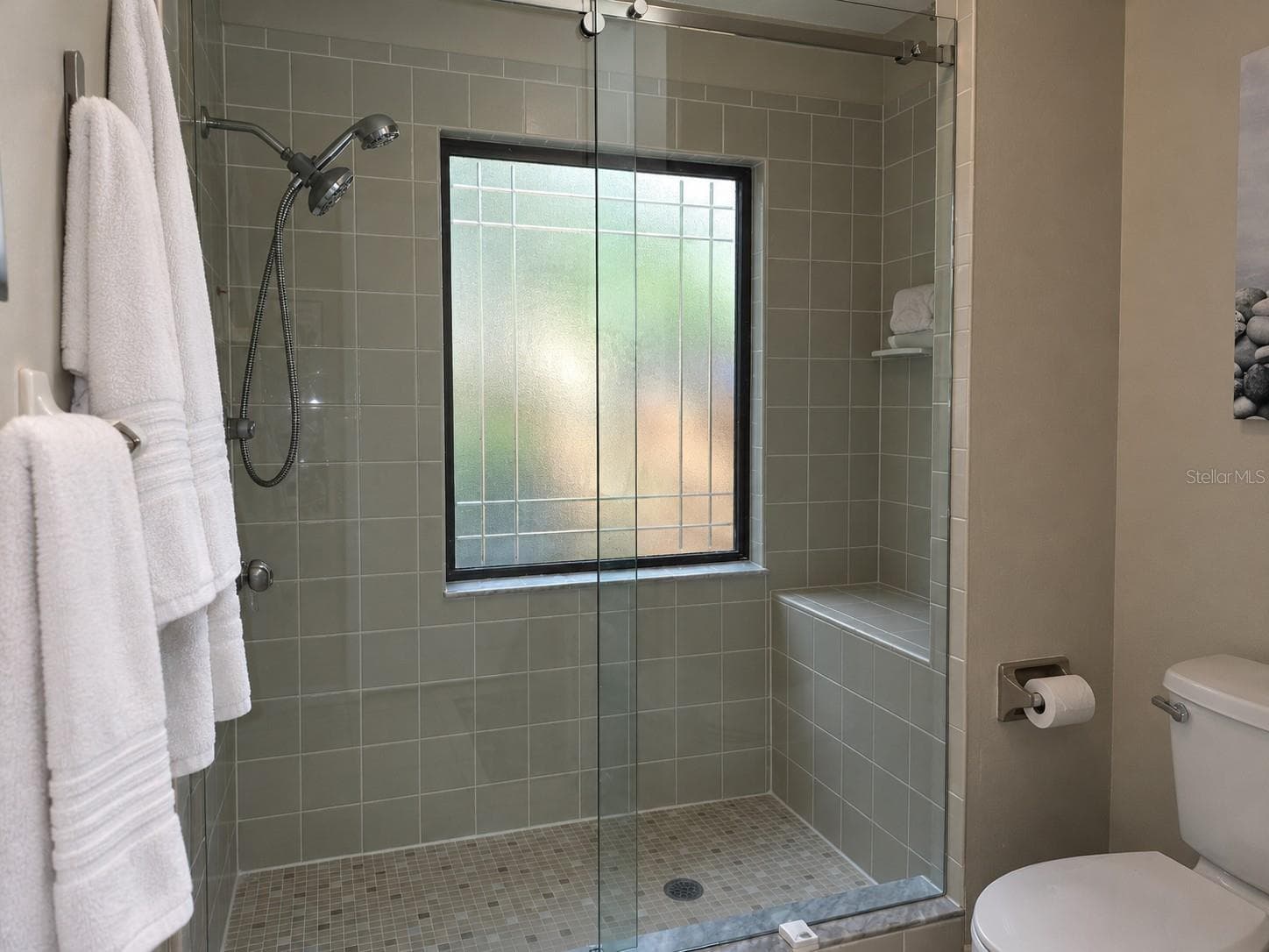 new walk in shower - 2310 QUAIL CT, BRADENTON