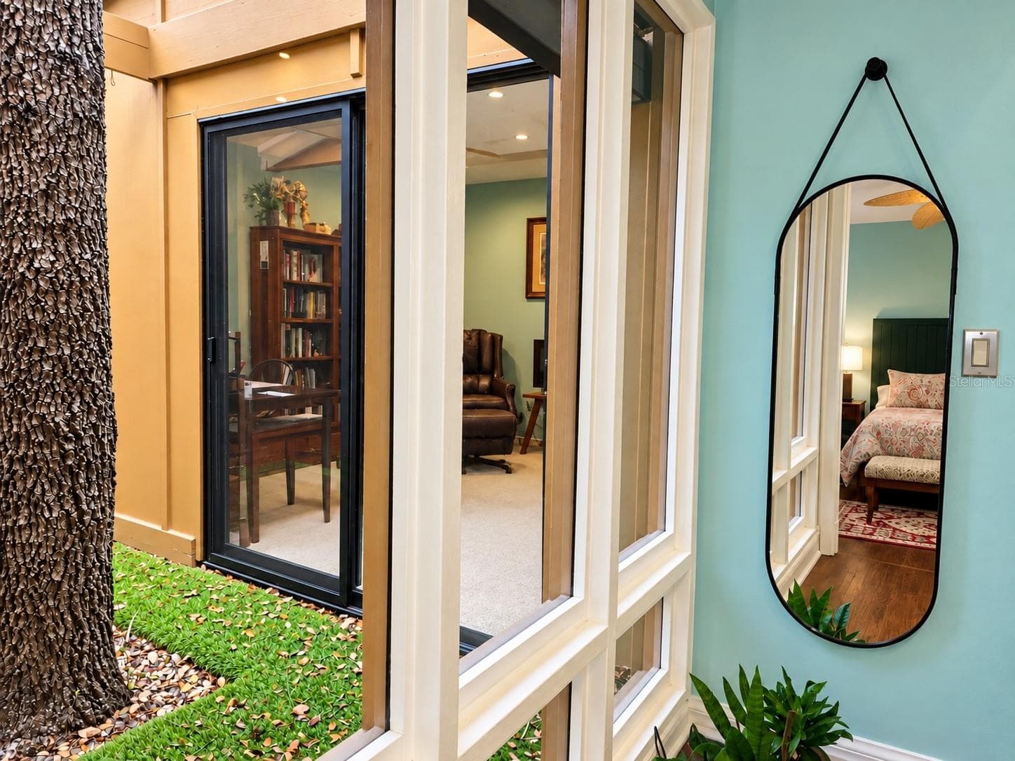atrium view - 2310 QUAIL CT, BRADENTON