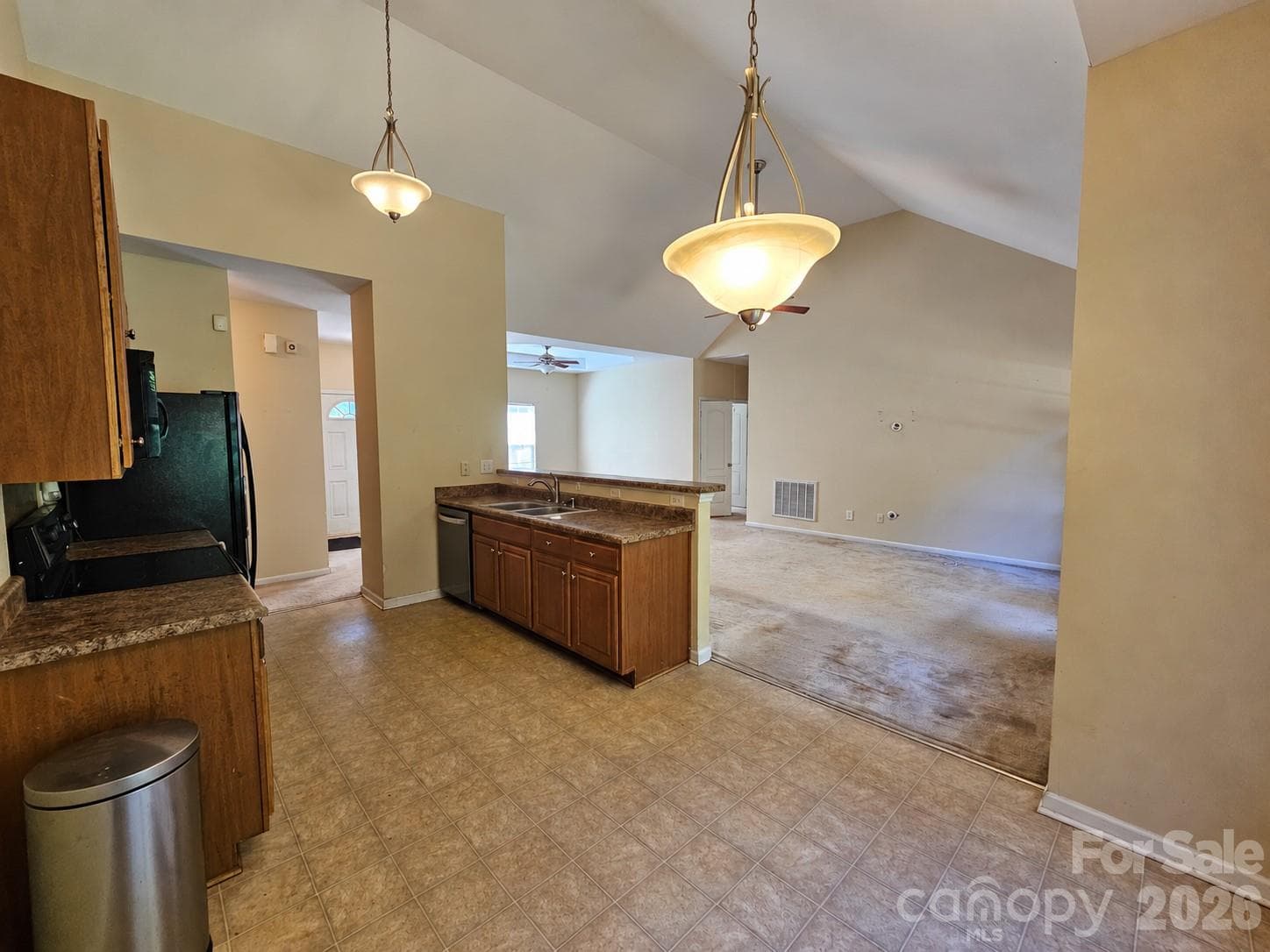 Single Family Residence at 121 Loram Road, Troutman, photo 10 of 23