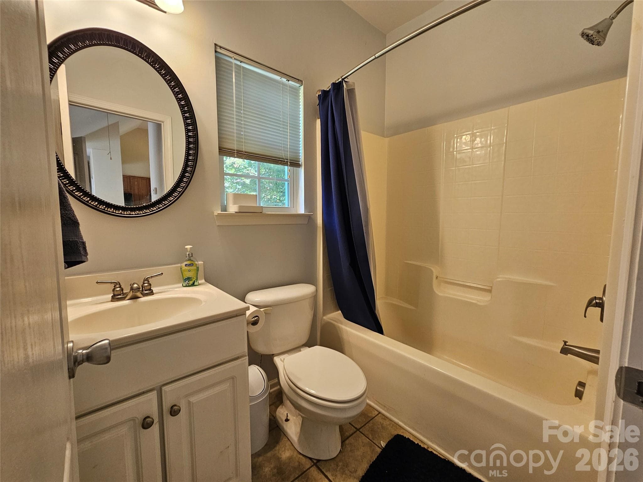 Single Family Residence at 121 Loram Road, Troutman, photo 18 of 23