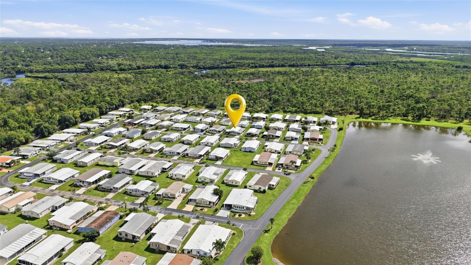 Manufactured Home at 809 VILLA DEL SOL DR, NORTH PORT, photo 2 of 33