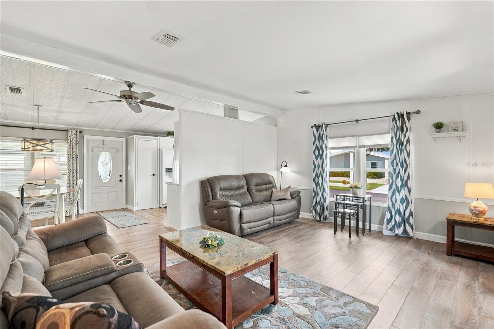 Manufactured Home at 809 VILLA DEL SOL DR, NORTH PORT, photo 10 of 33