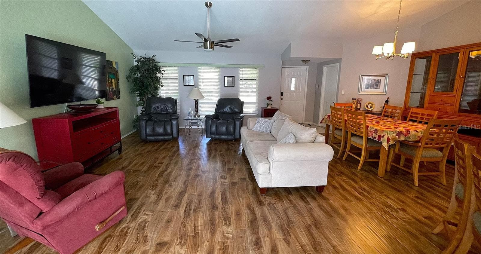 Living room area - 1009 LABELLE TER NW, PORT CHARLOTTE
