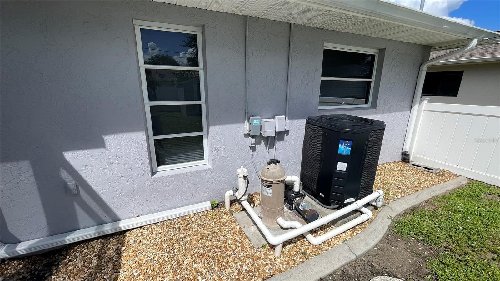 Pool Heater - 1009 LABELLE TER NW, PORT CHARLOTTE