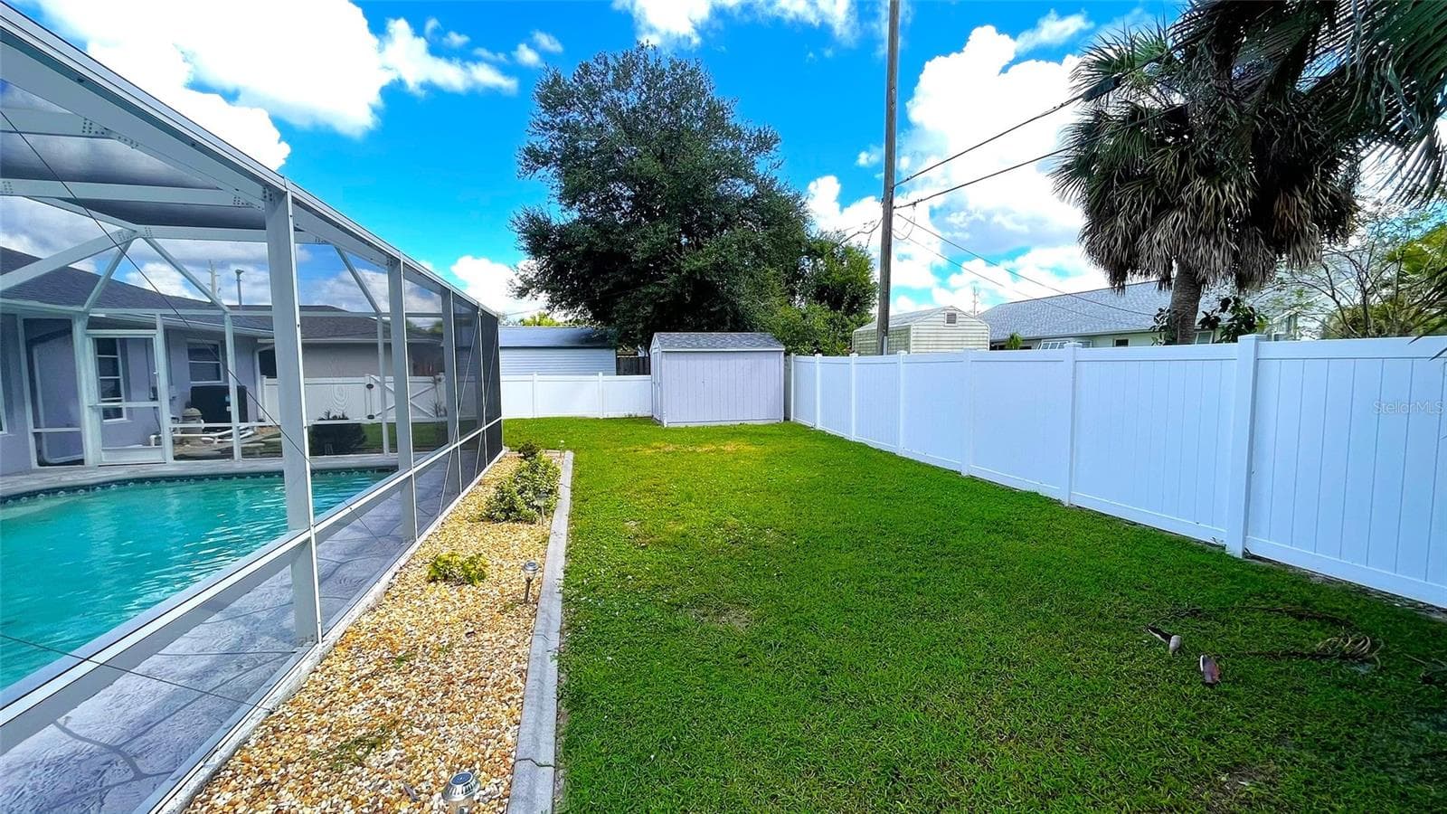 Backyard - 1009 LABELLE TER NW, PORT CHARLOTTE