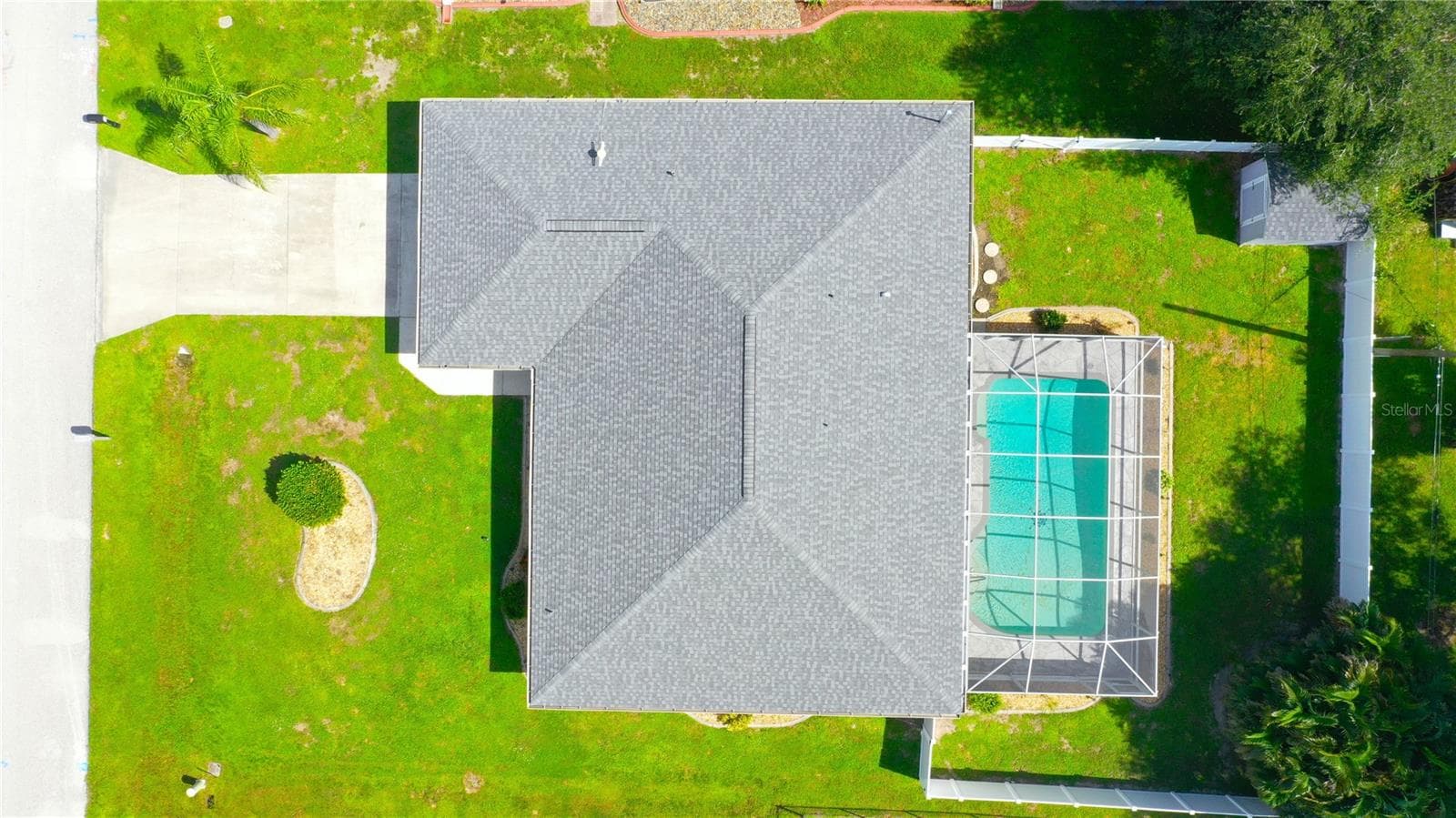 Aerial overhead - 1009 LABELLE TER NW, PORT CHARLOTTE