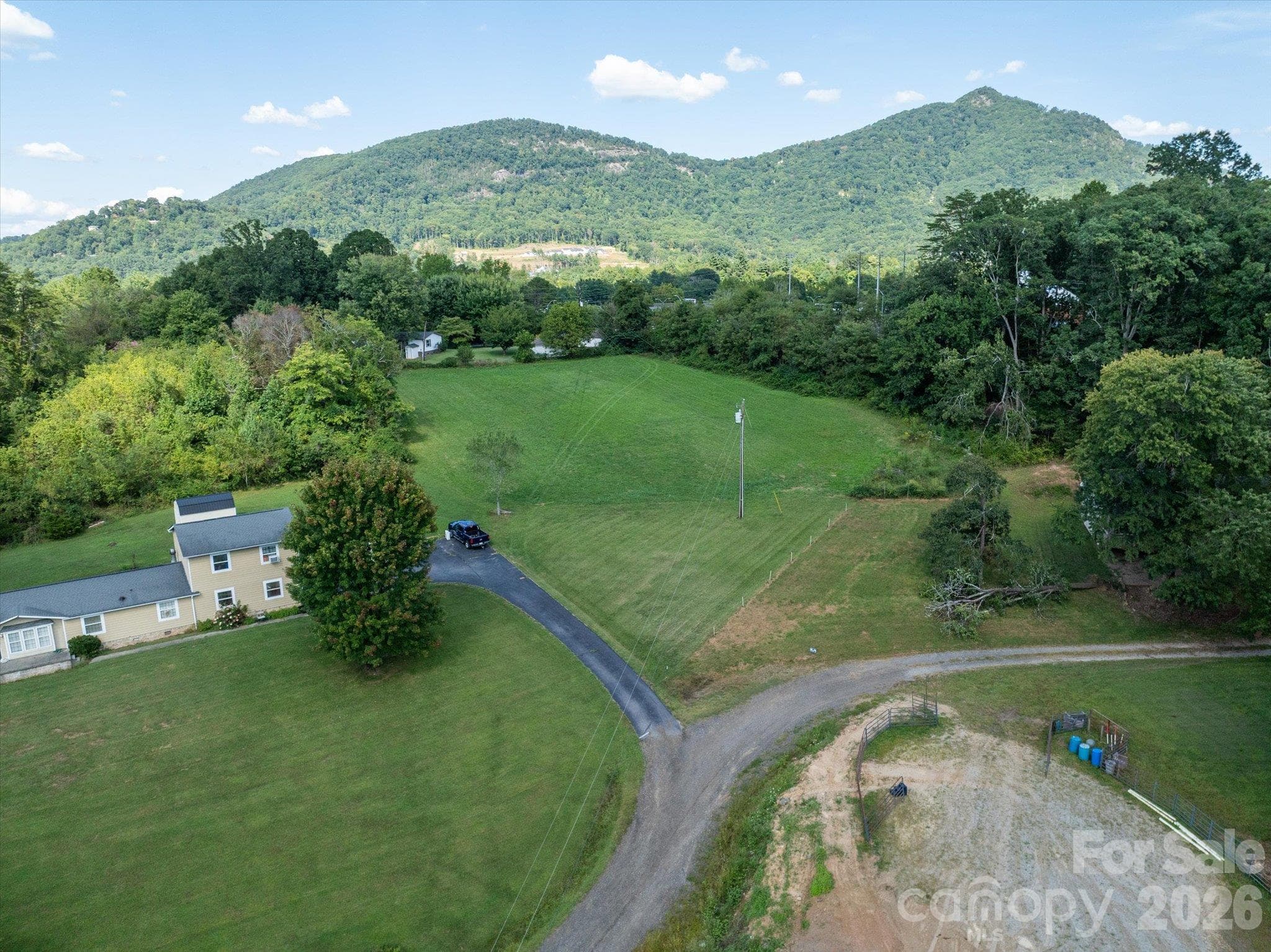 Single Family Residence at 20 Cedar Farm Road, Asheville, photo 32 of 38