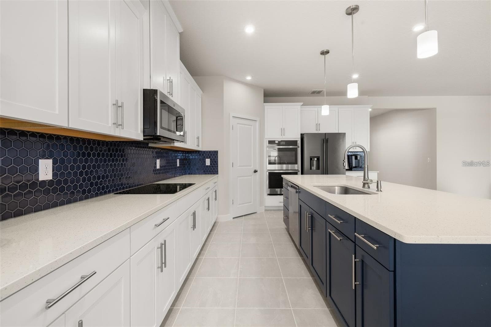 Single Family Residence at 11182 NELLIE CROSSING CIR, CLERMONT, photo 6 of 32