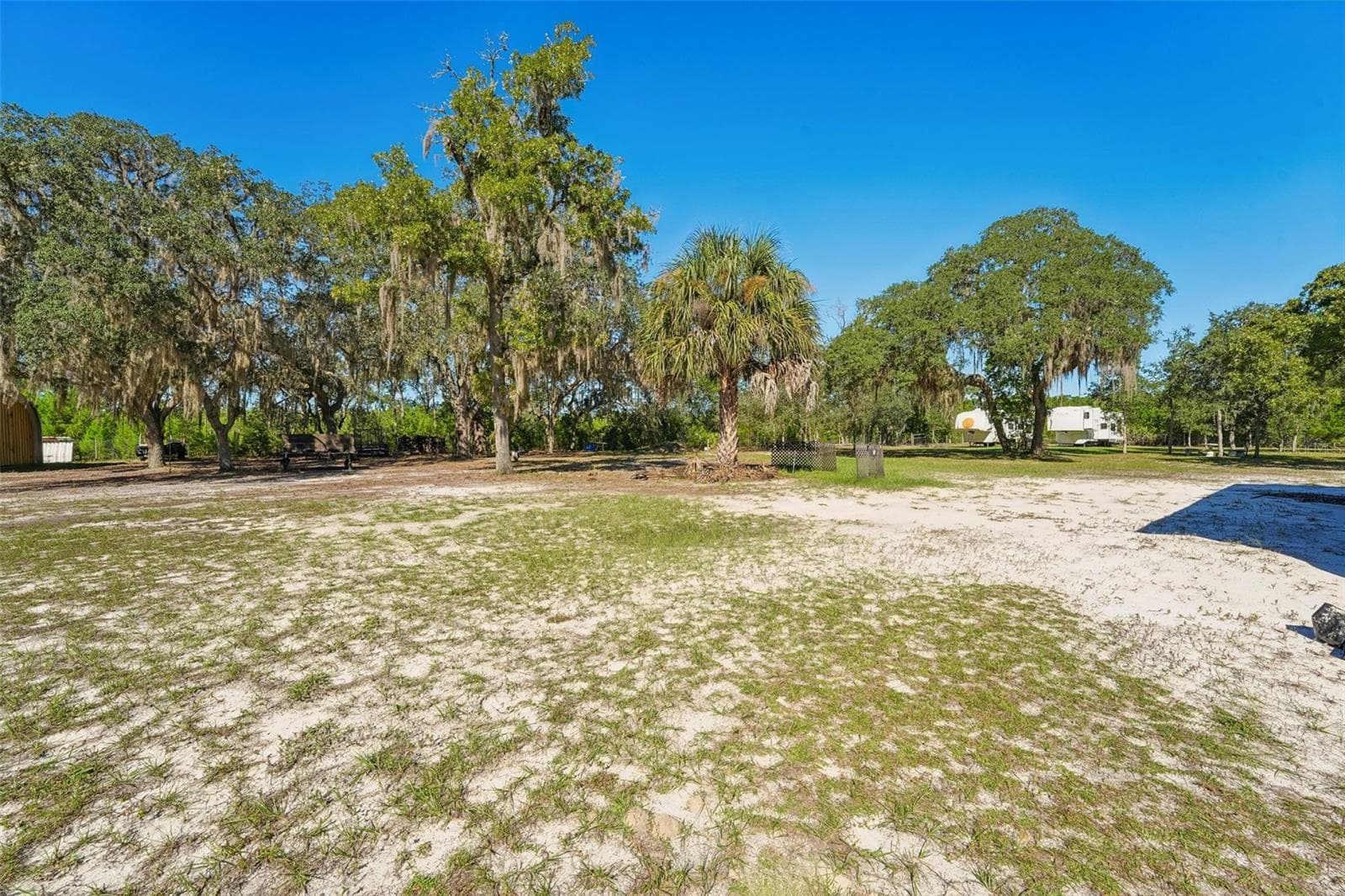 Manufactured Home at 879 COUSINTOWN RD, INTERLACHEN, photo 36 of 51