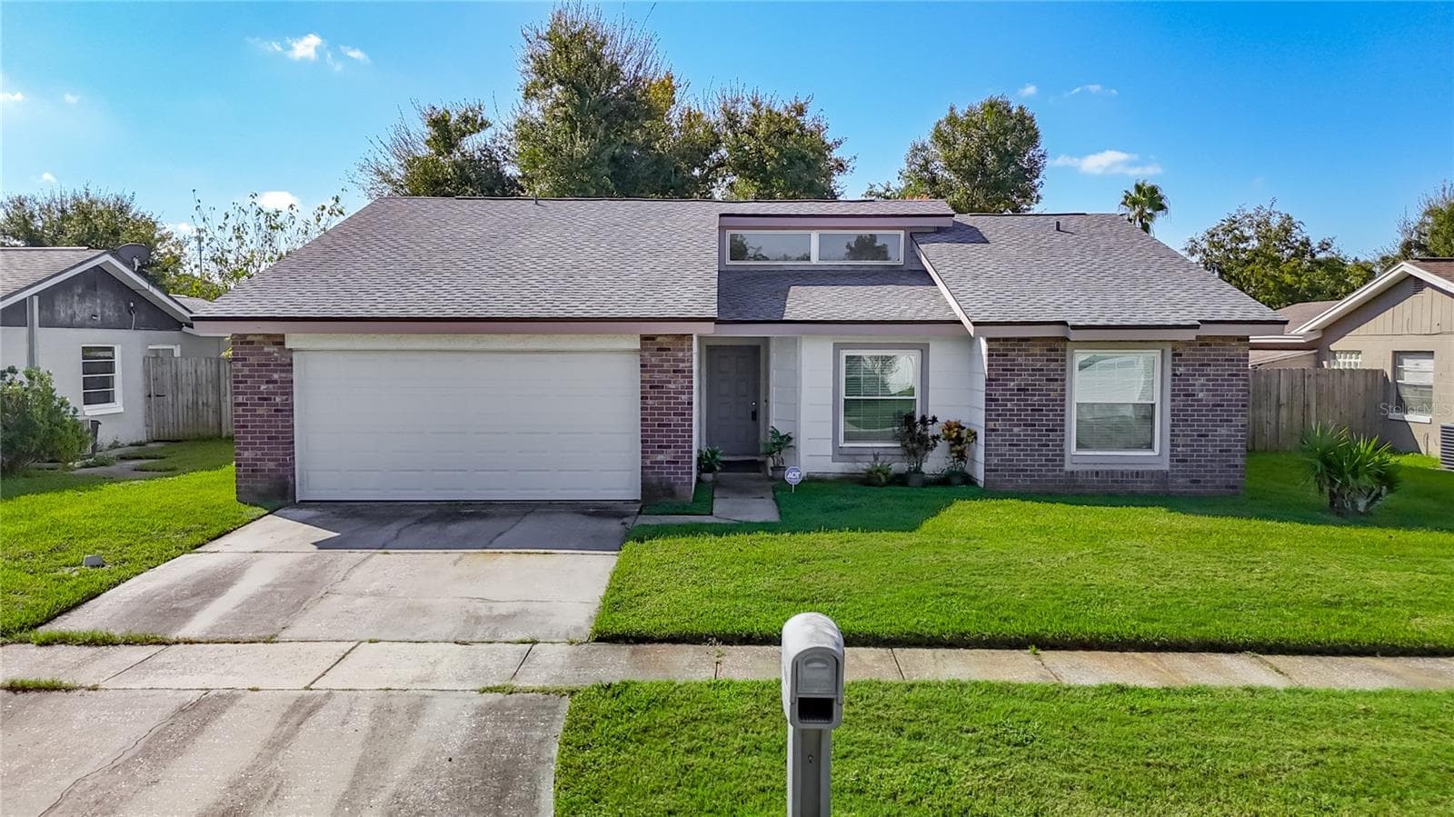620 STILLVIEW CIR