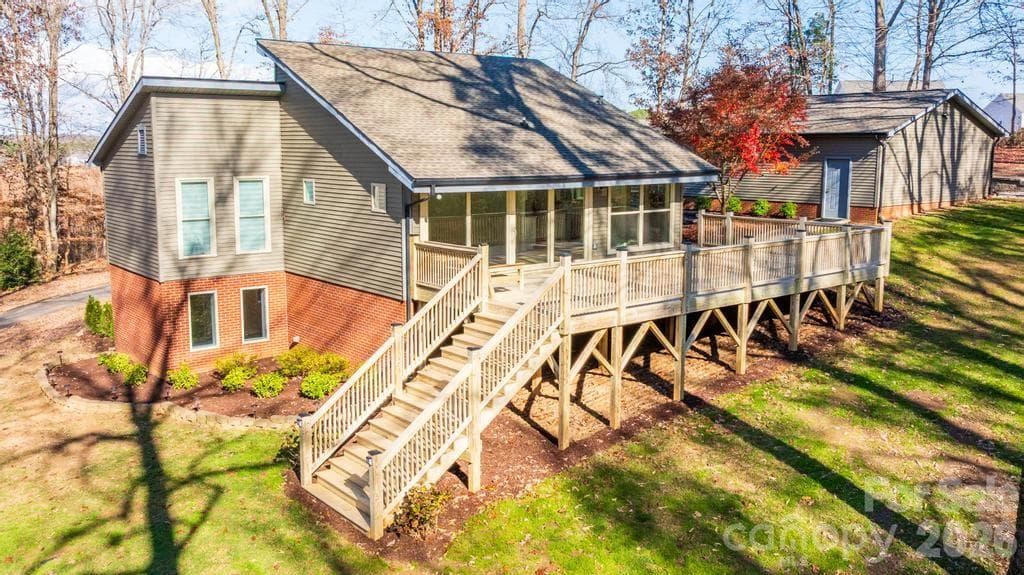 Single Family Residence at 2106 Lynmore Drive, Sherrills Ford, photo 47 of 50