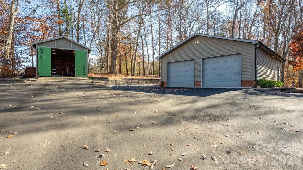 Single Family Residence at 2106 Lynmore Drive, Sherrills Ford, photo 48 of 50