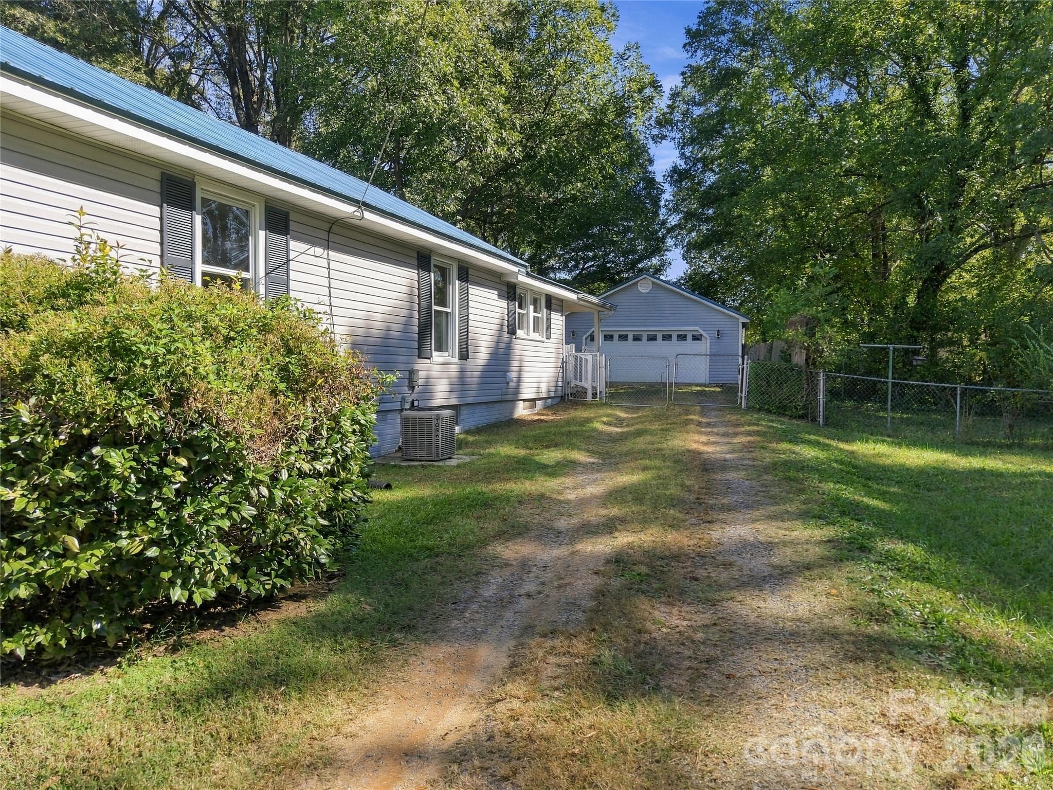 Single Family Residence at 1806 W A Street, Kannapolis, photo 34 of 42