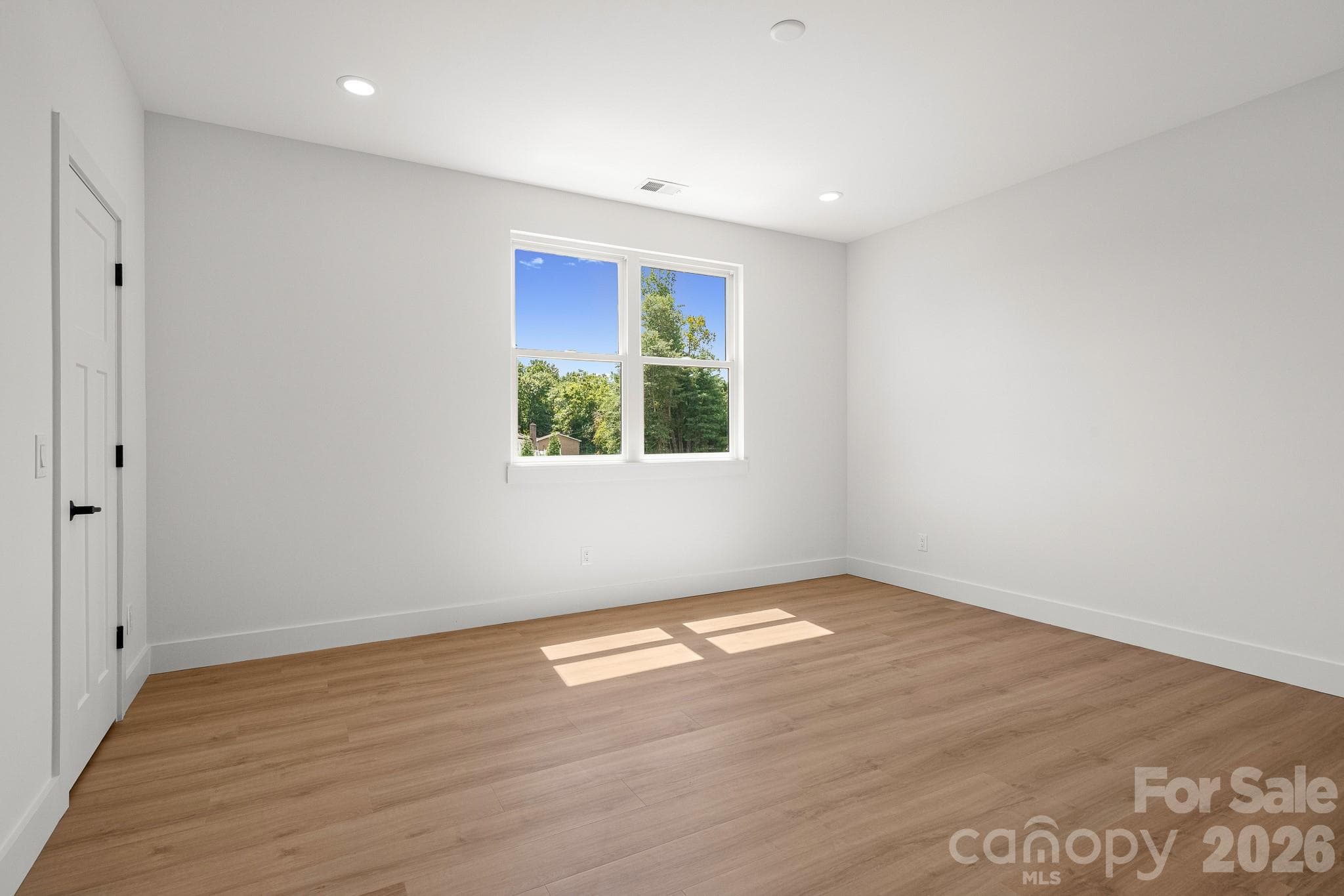 Single Family Residence at 760 New Hope Road, Flat Rock, photo 27 of 37