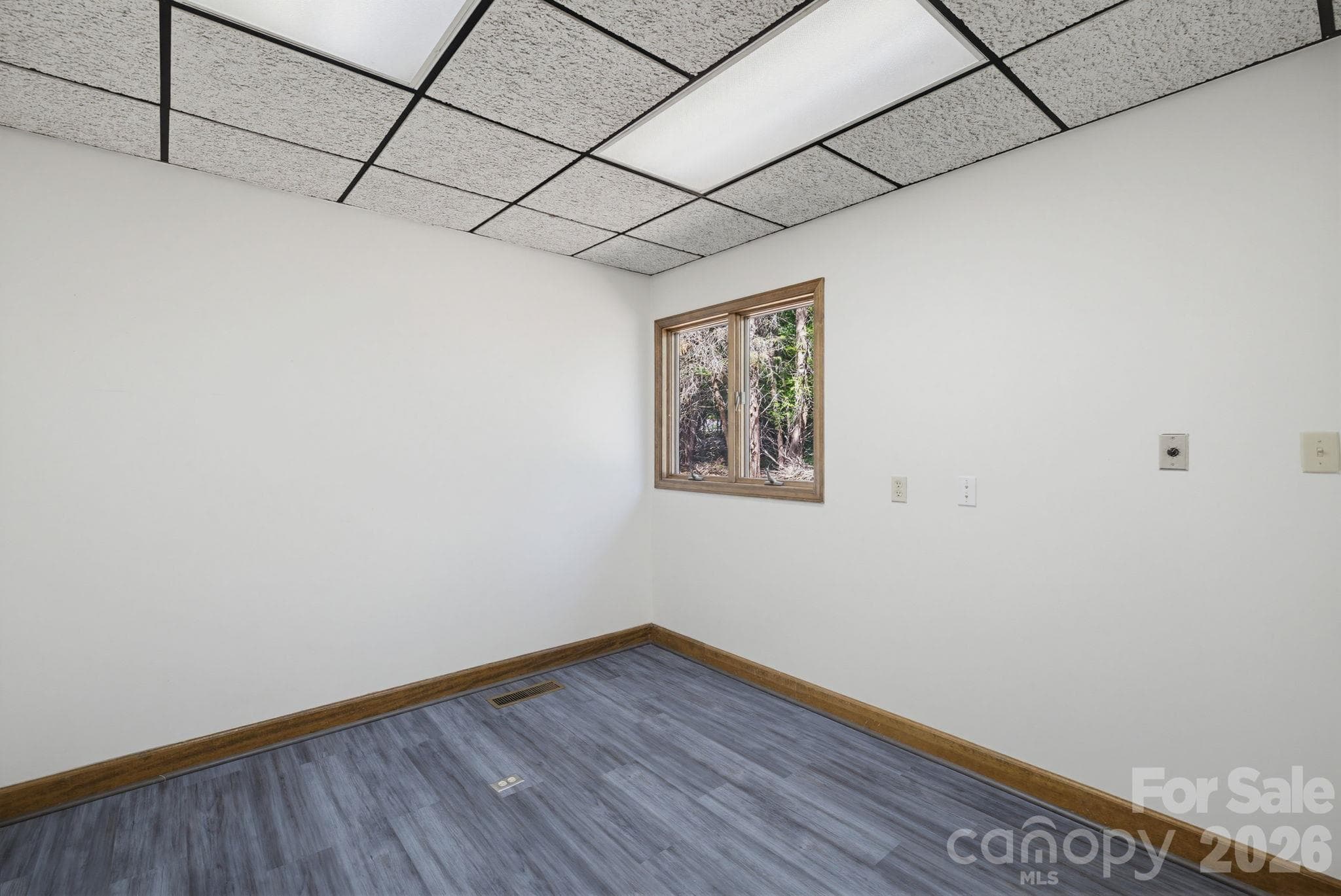 Medical at 114 S Park Terrace, Eden, photo 46 of 47