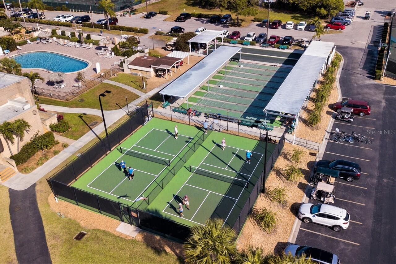 Community Recreational area - 1740 PINE VALLEY DR #213, FORT MYERS