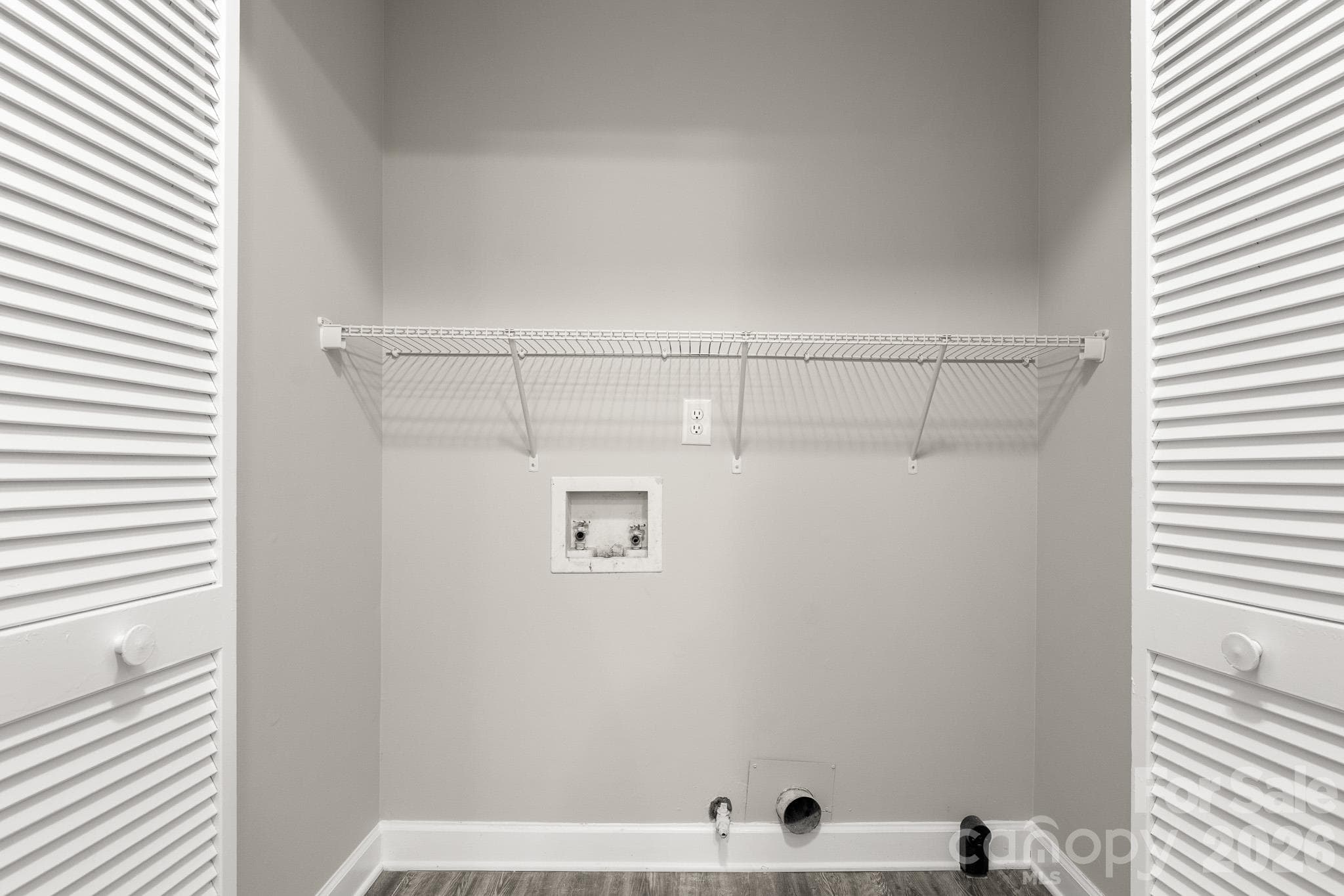 Single Family Residence at 7607 Eastbourne Road, Charlotte, photo 12 of 46