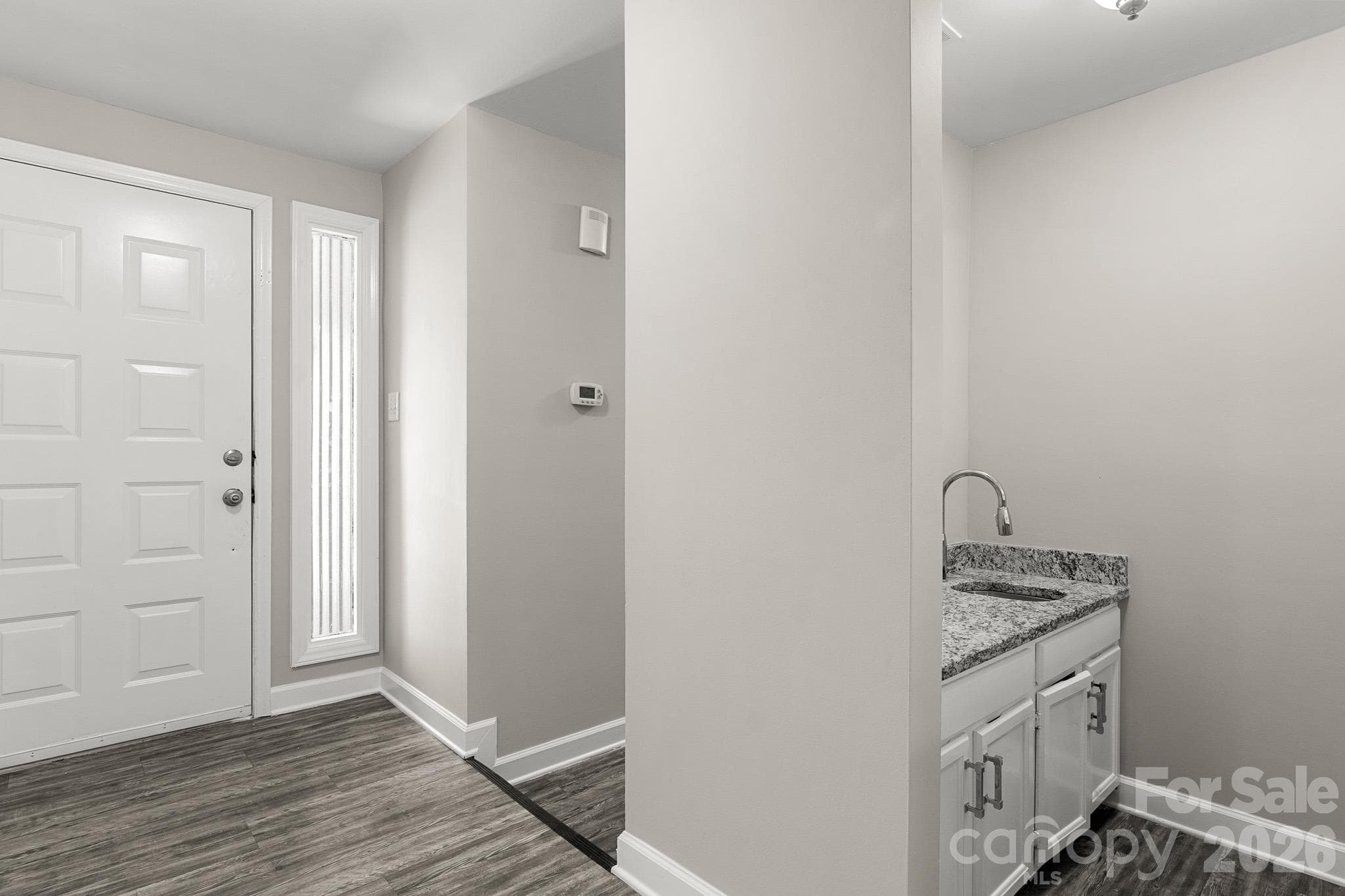 Single Family Residence at 7607 Eastbourne Road, Charlotte, photo 23 of 46