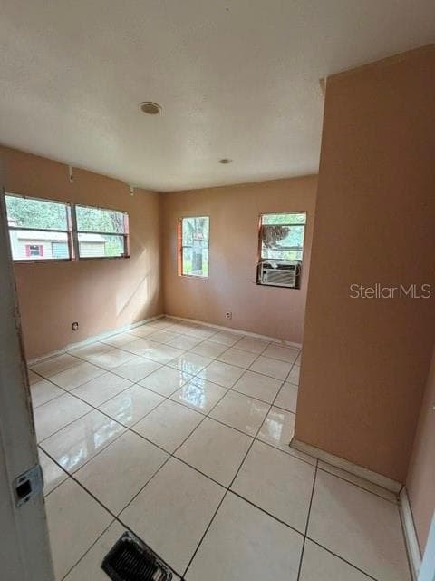 Mobile Home at 349 EARLENE RD, HAINES CITY, photo 10 of 19