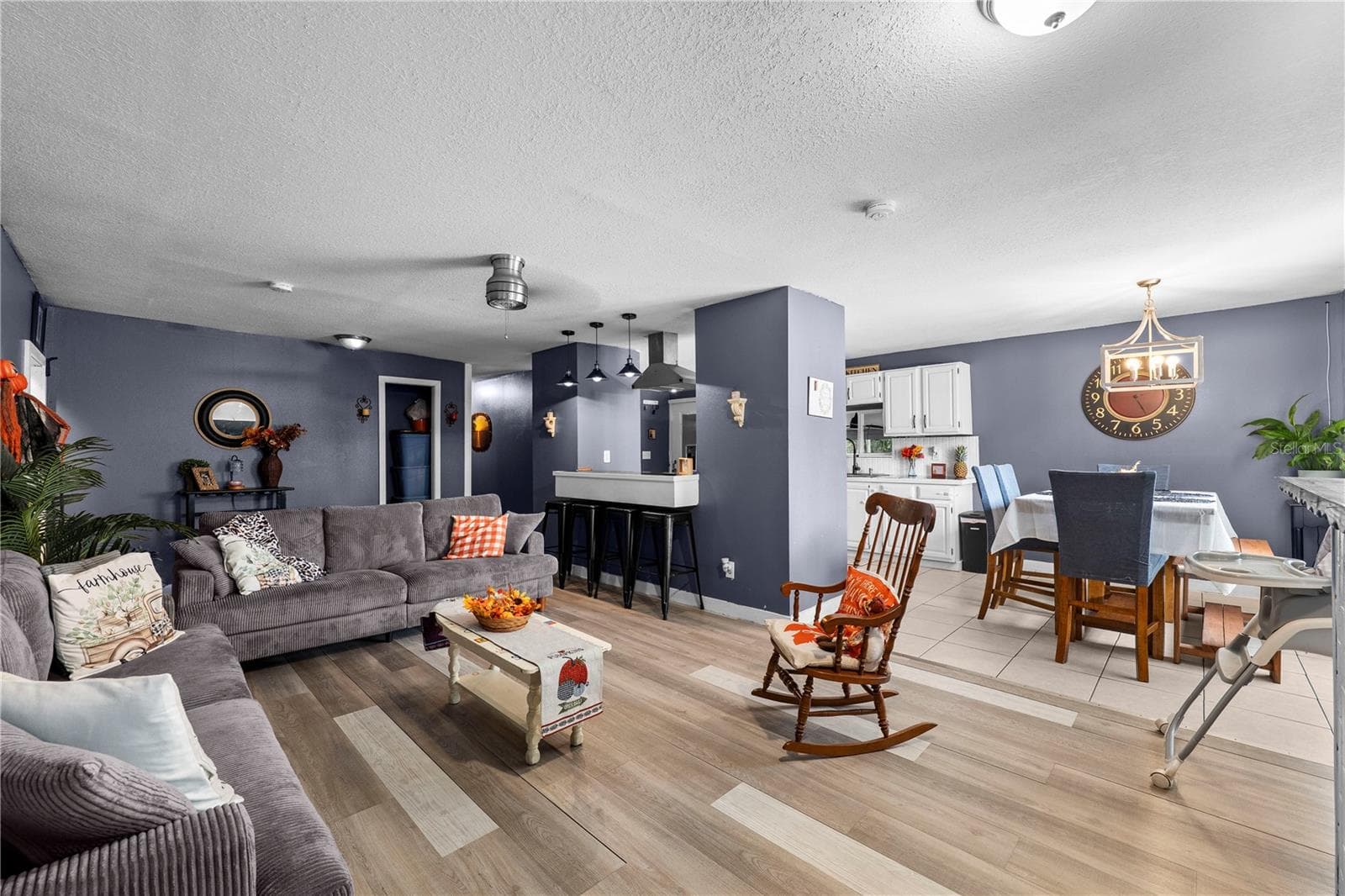 Mobile Home at 6408 SWARTHMORE DR, KEYSTONE HEIGHTS, photo 3 of 49