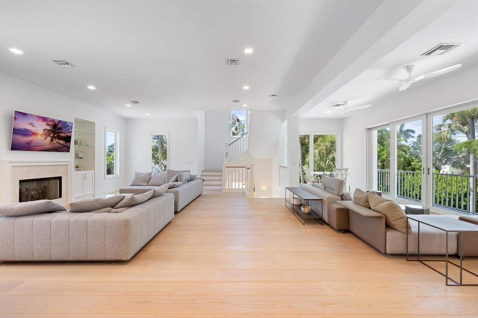 Great room - 2021 20TH ST W, BOCA GRANDE
