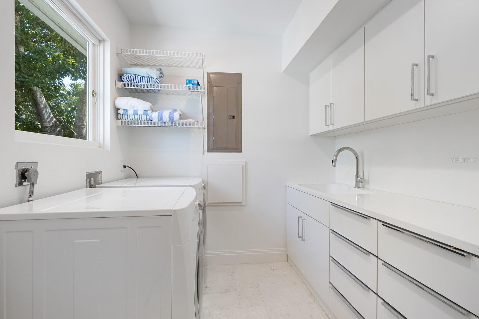 Laundry room - 2021 20TH ST W, BOCA GRANDE