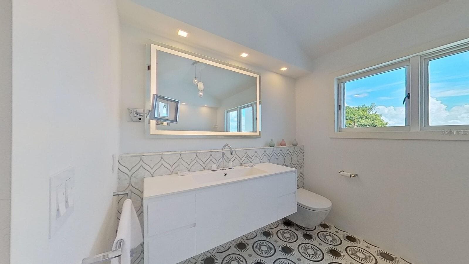 Single Family Residence at 2021 20TH ST W, BOCA GRANDE, photo 18 of 61