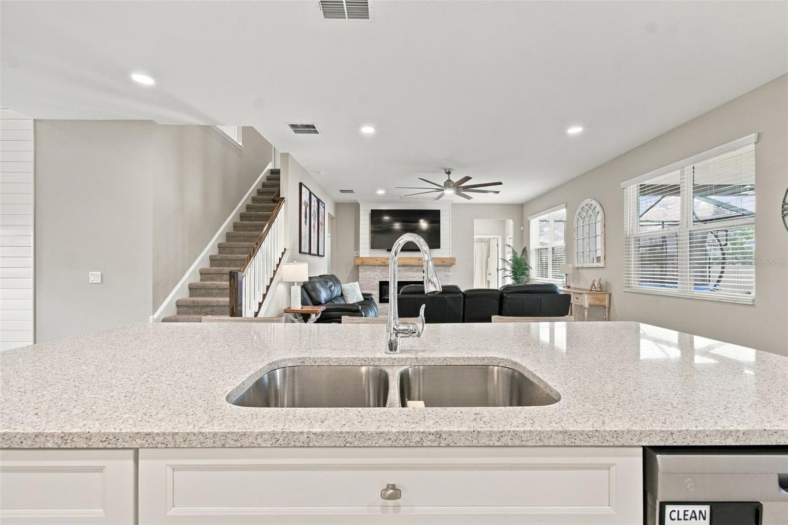 Single Family Residence at 9477 SEAGRASS PORT PASS, WESLEY CHAPEL, photo 21 of 74