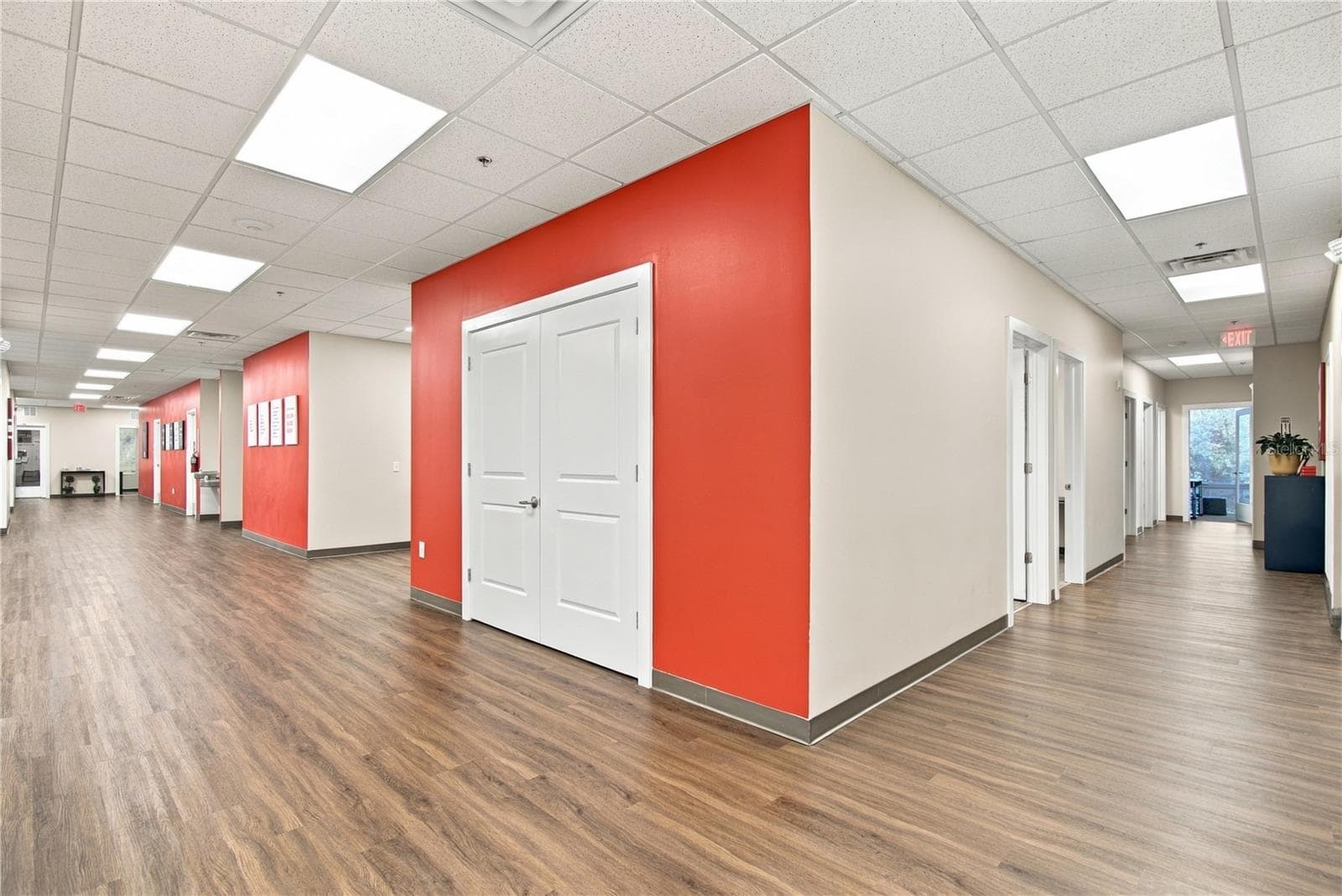 Office at 2350 E STATE ROAD 60, VALRICO, photo 15 of 34