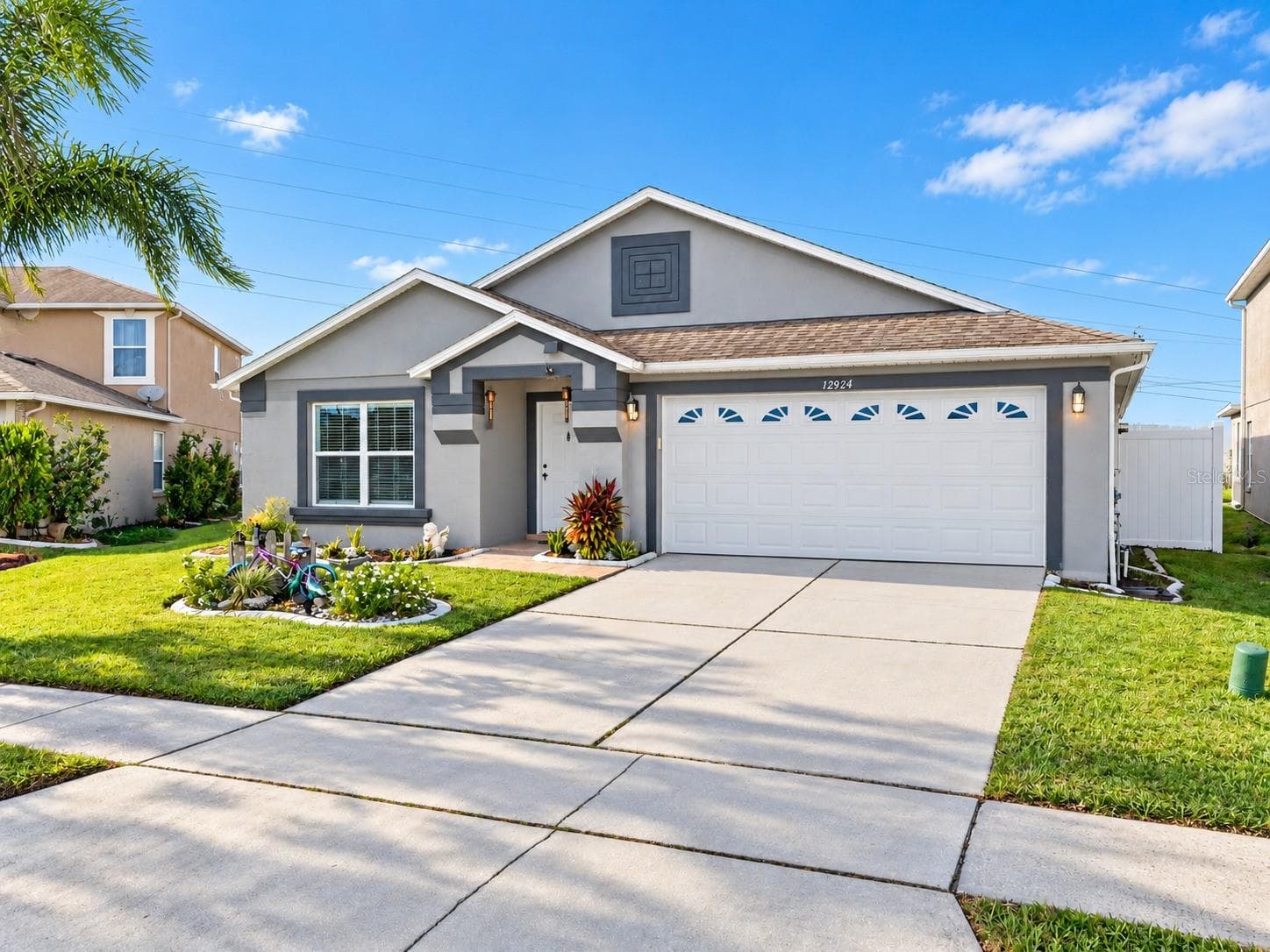 Single Family Residence at 12924 LOS ALAMITOS CT, ORLANDO, photo 3 of 37