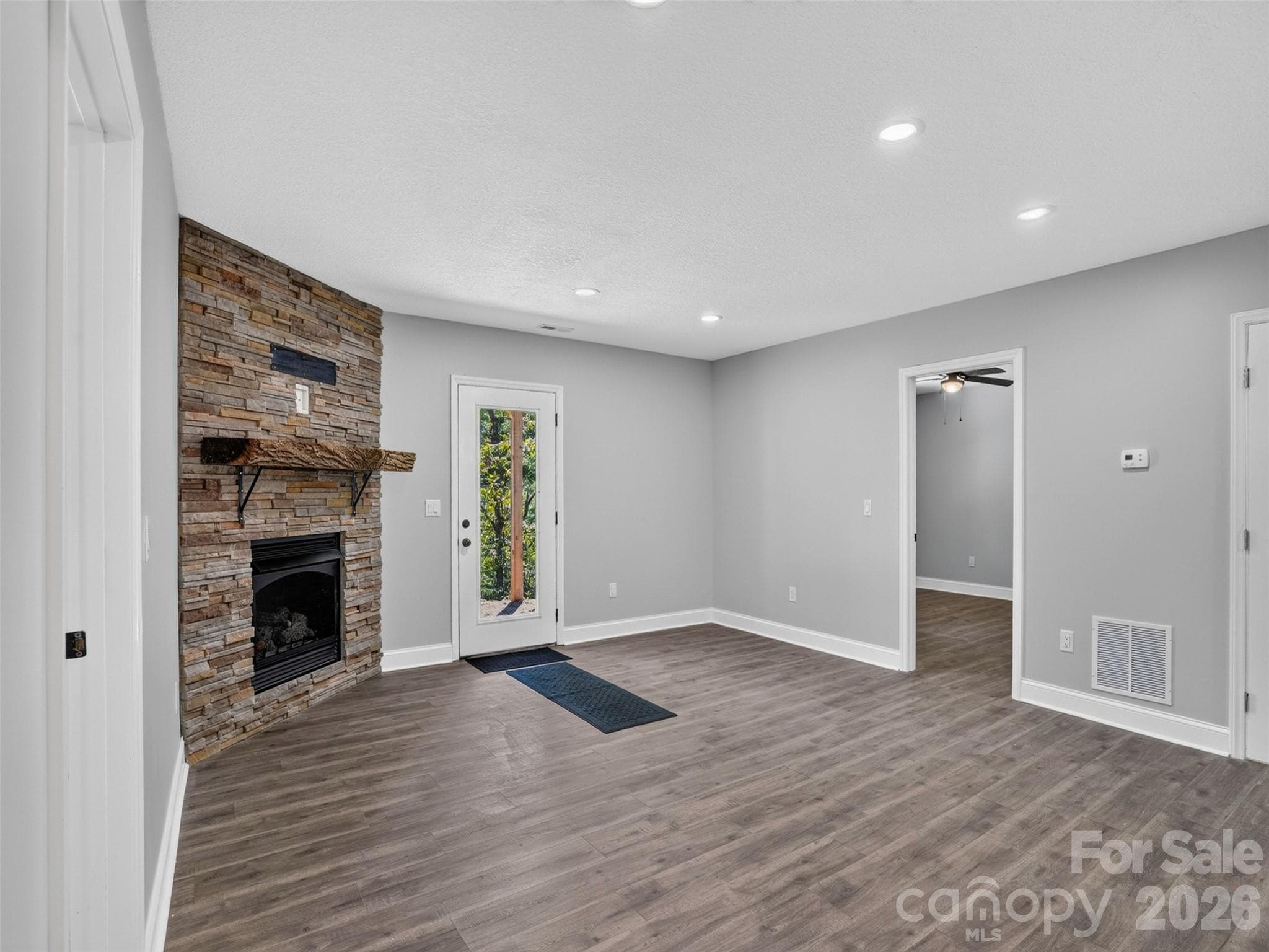 Single Family Residence at 594 McMillan Drive, Hendersonville, photo 28 of 46