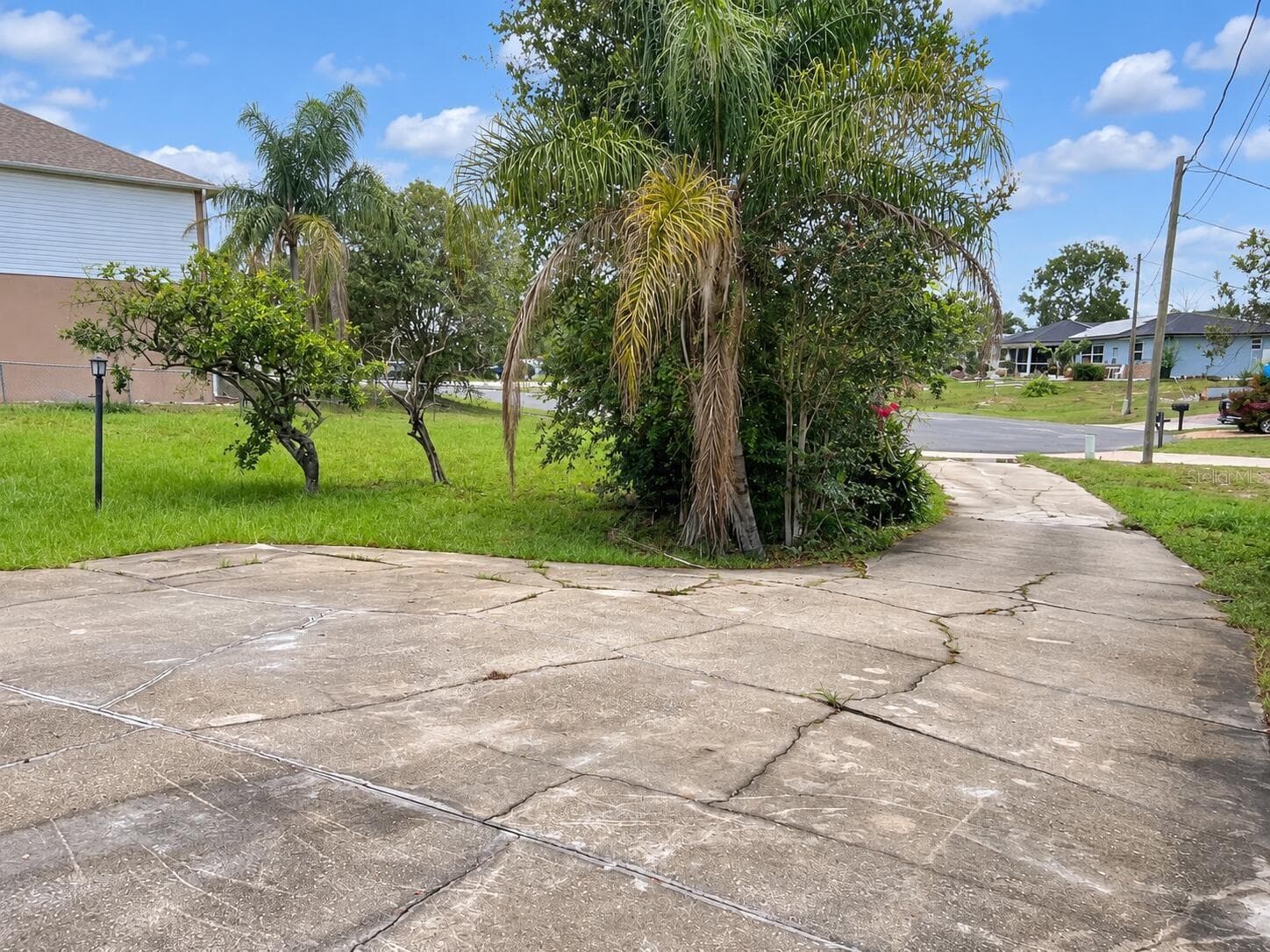 Single Family Residence at 1435 JUNE CT, DELTONA, photo 29 of 30