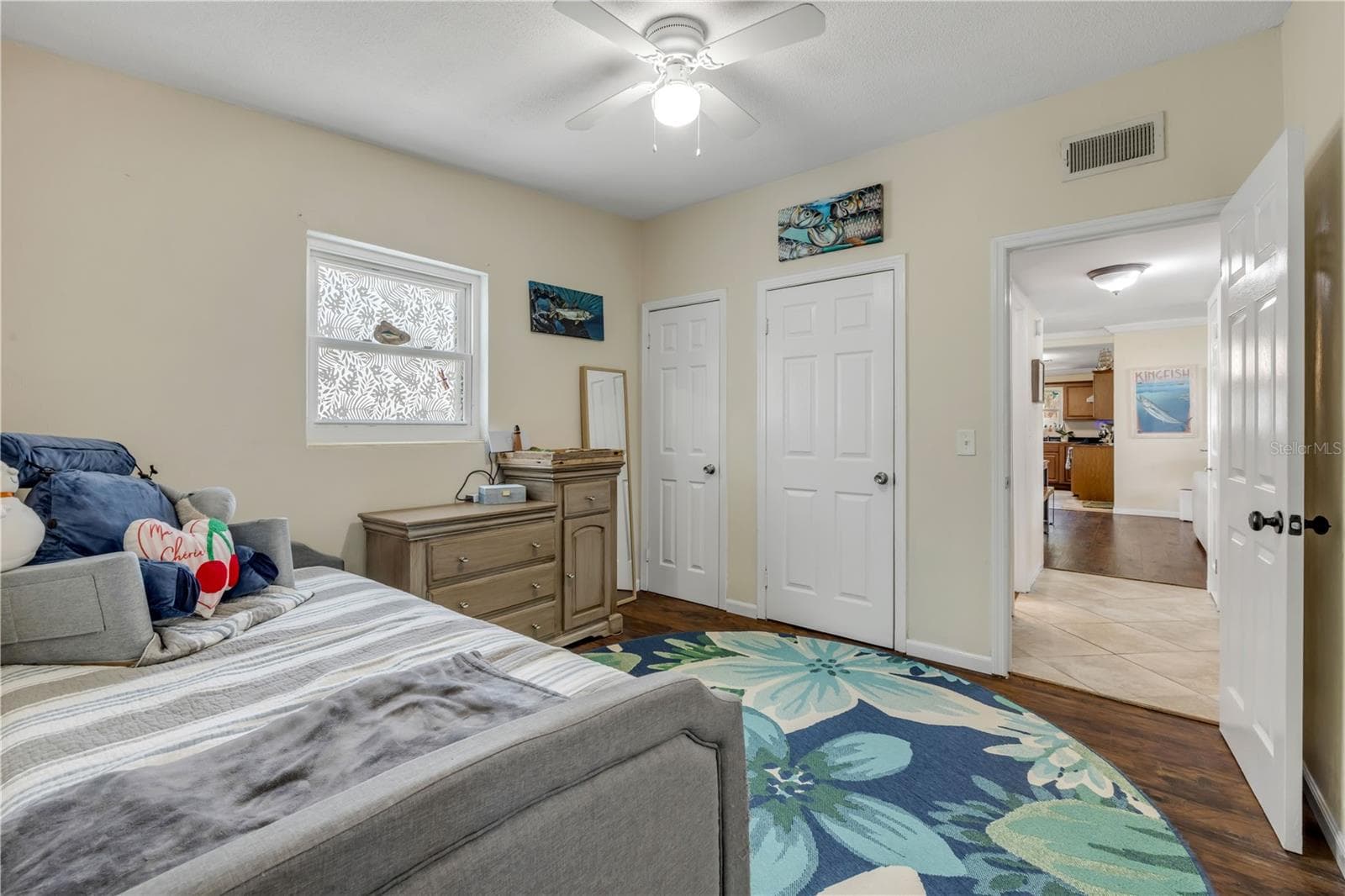 Alternate bedroom view showing the closet and room layout. - 3929 S PENINSULA DR, PORT ORANGE