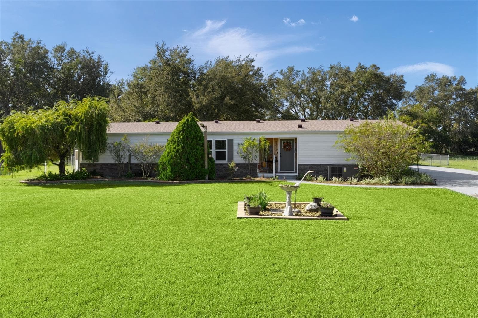 Home - 8333 COUNTY ROAD 109A-1, LADY LAKE