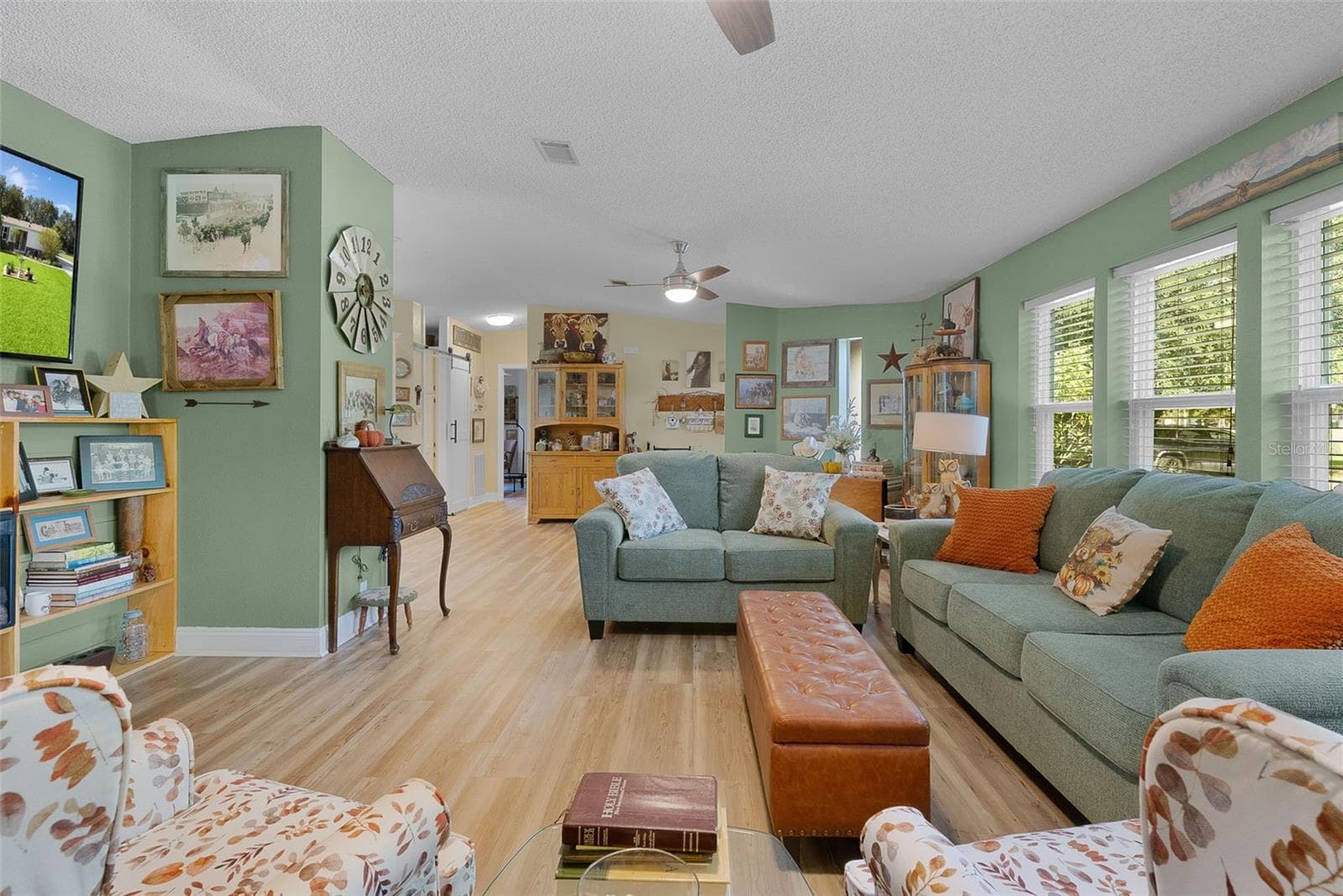 Livingroom - 8333 COUNTY ROAD 109A-1, LADY LAKE