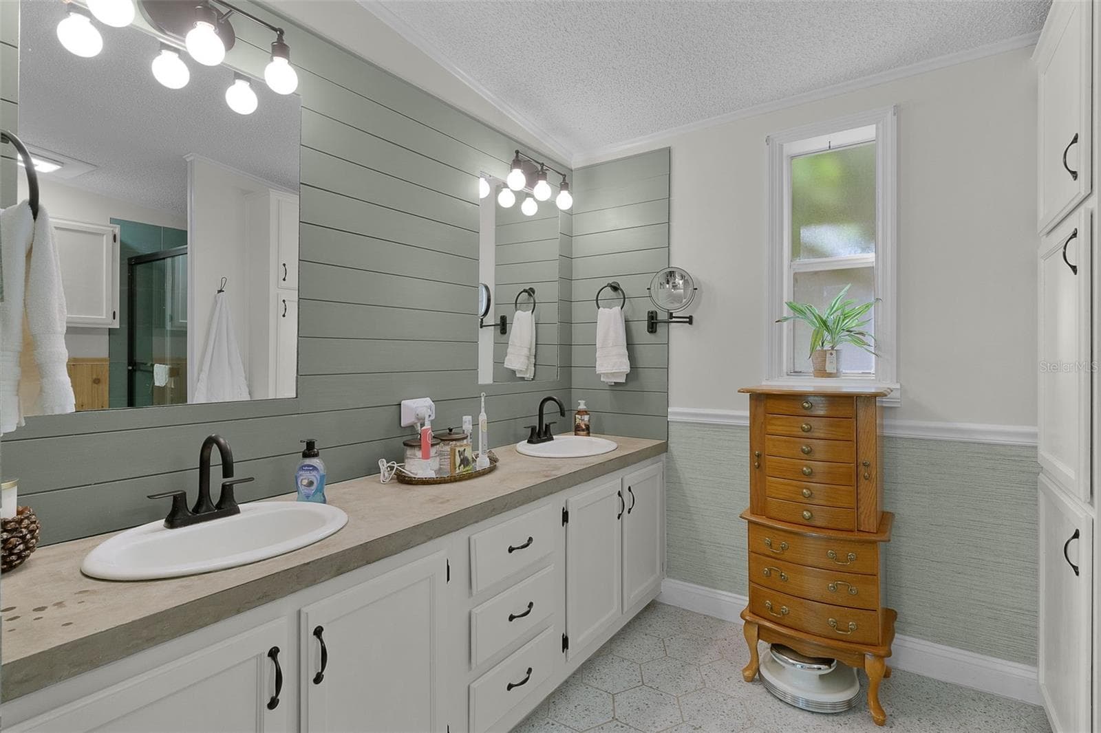Primary Bath - 8333 COUNTY ROAD 109A-1, LADY LAKE