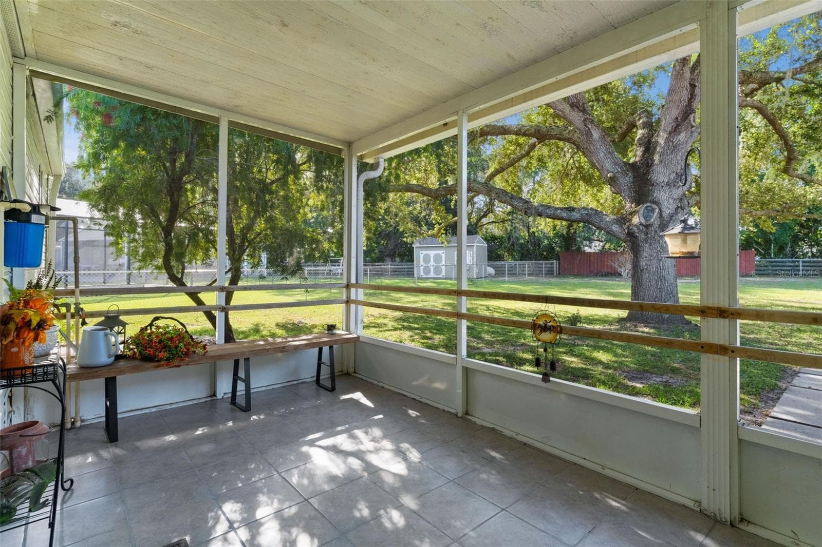 Screened Back Porch 2 - 8333 COUNTY ROAD 109A-1, LADY LAKE