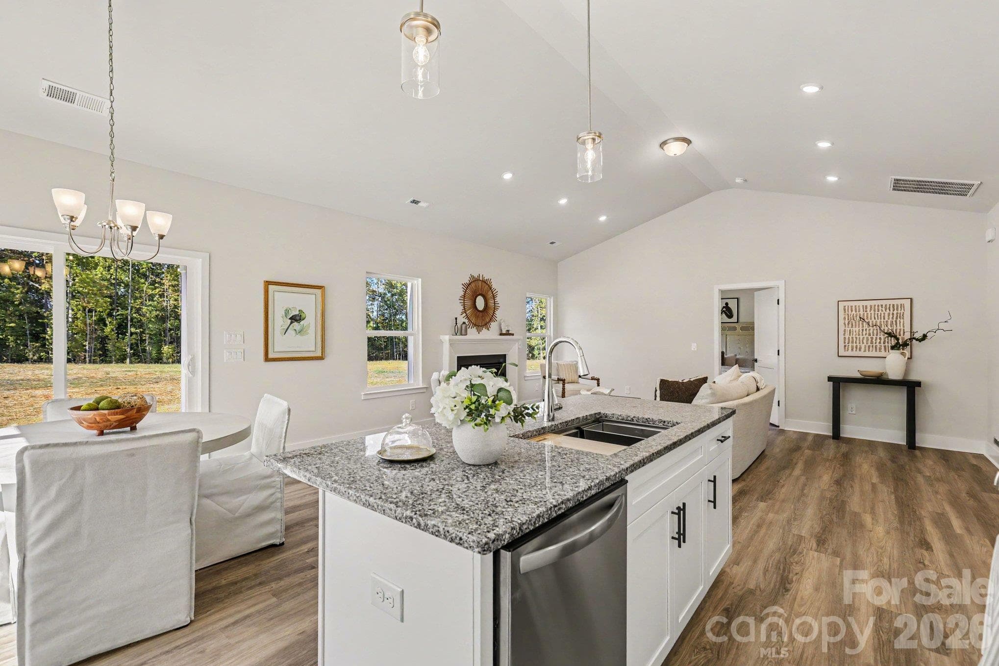 Single Family Residence at 2027 Haverhill Lane, York, photo 21 of 40