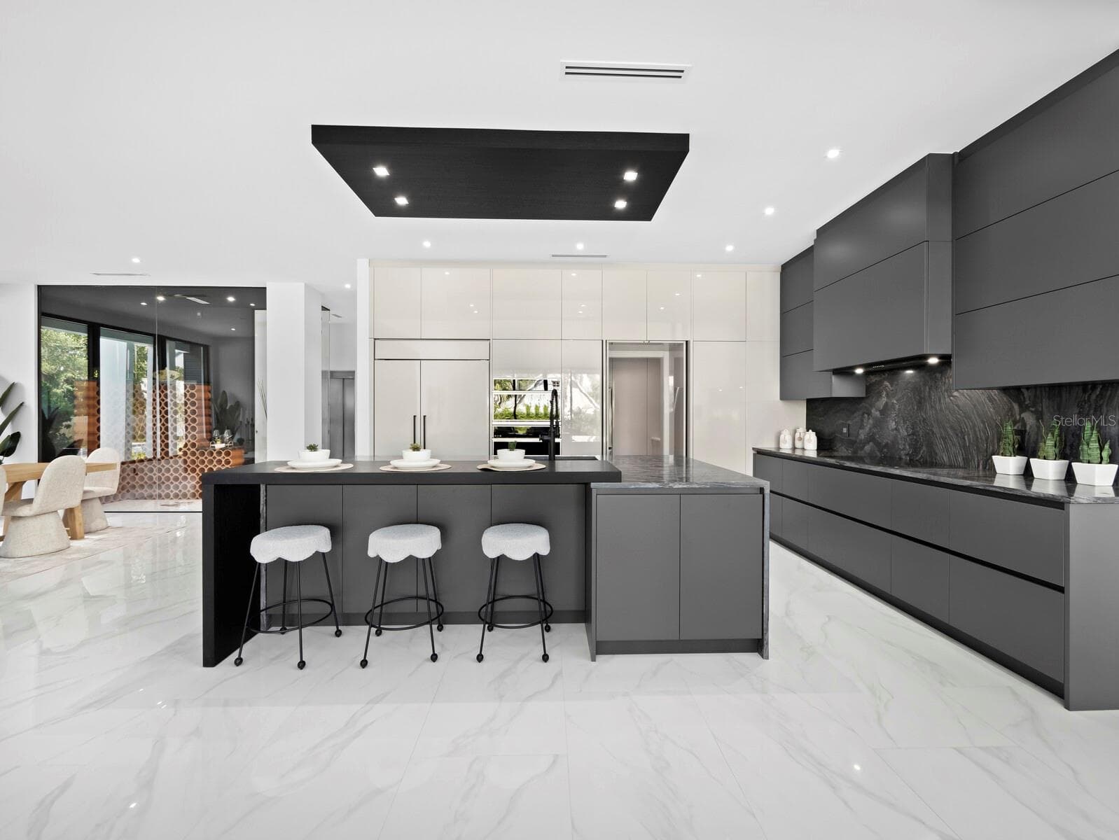 Single Family Residence at 2089 ARLINGTON ST, SARASOTA, photo 12 of 42