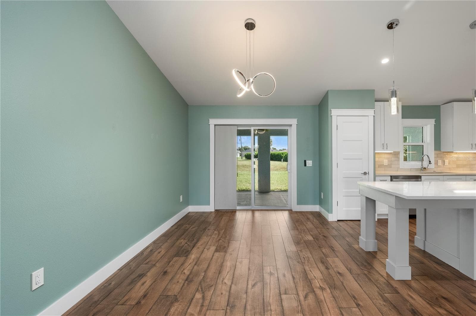 Single Family Residence at 171 MARK TWAIN LN, ROTONDA WEST, photo 16 of 42