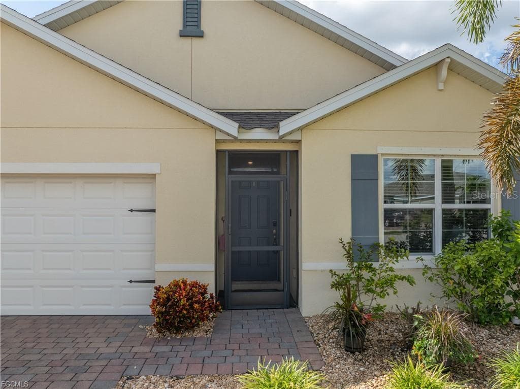 Single Family Residence at 3190 ESTANCIA LN, CAPE CORAL, photo 3 of 50