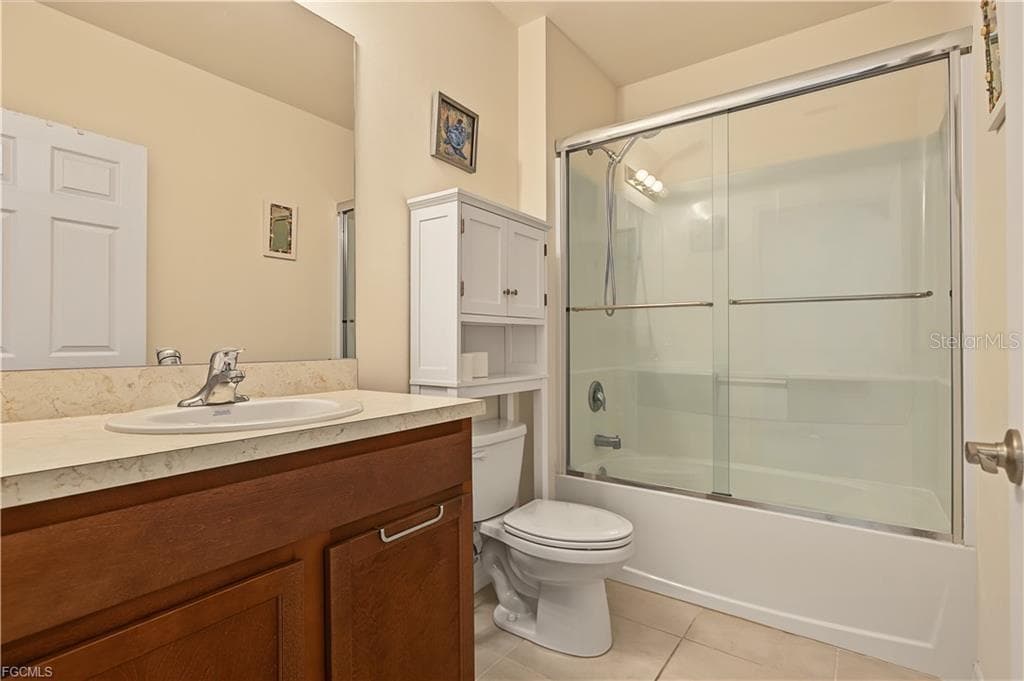 Single Family Residence at 3190 ESTANCIA LN, CAPE CORAL, photo 14 of 50