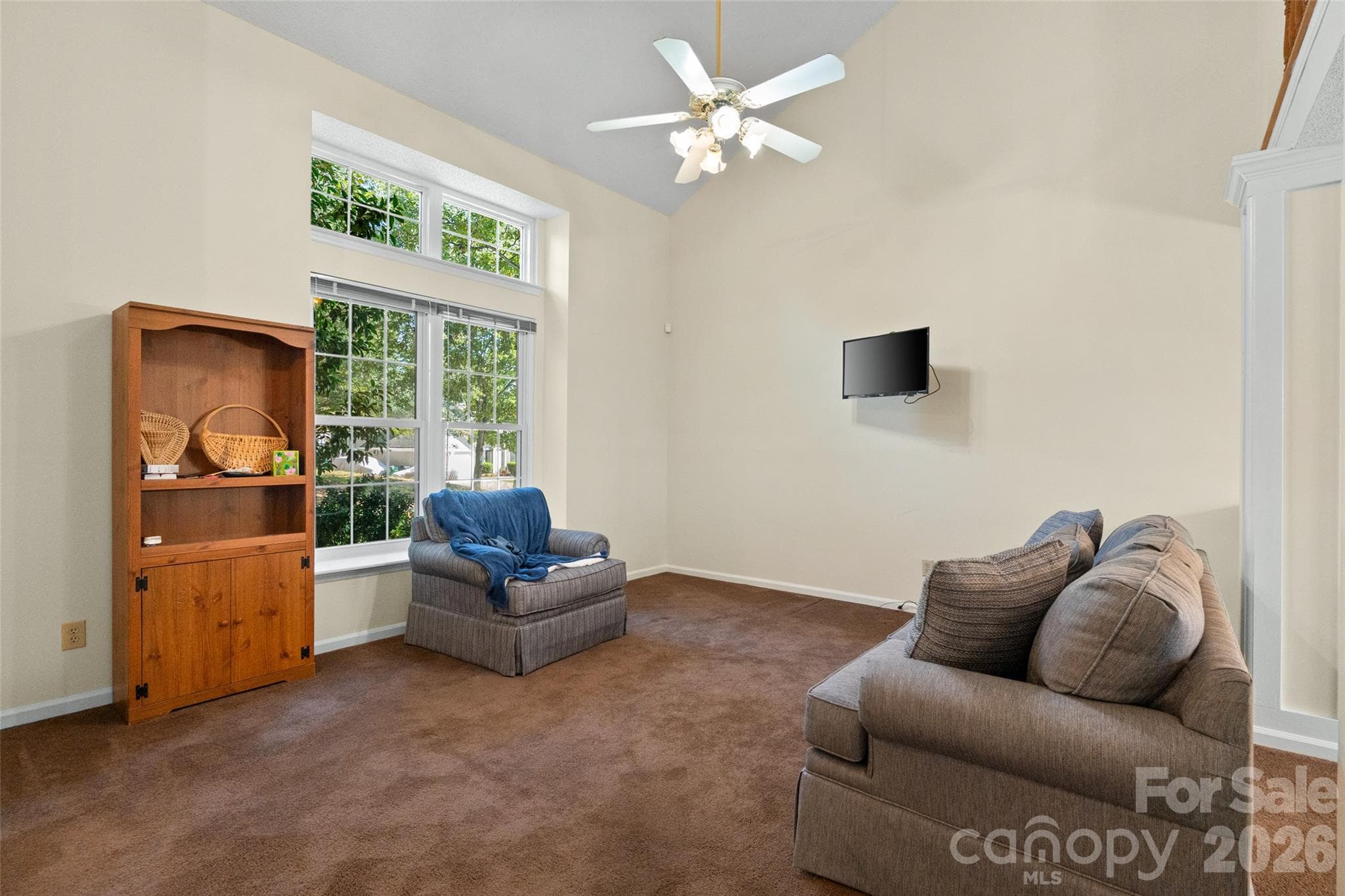 Single Family Residence at 10913 Lassen Court, Charlotte, photo 5 of 40