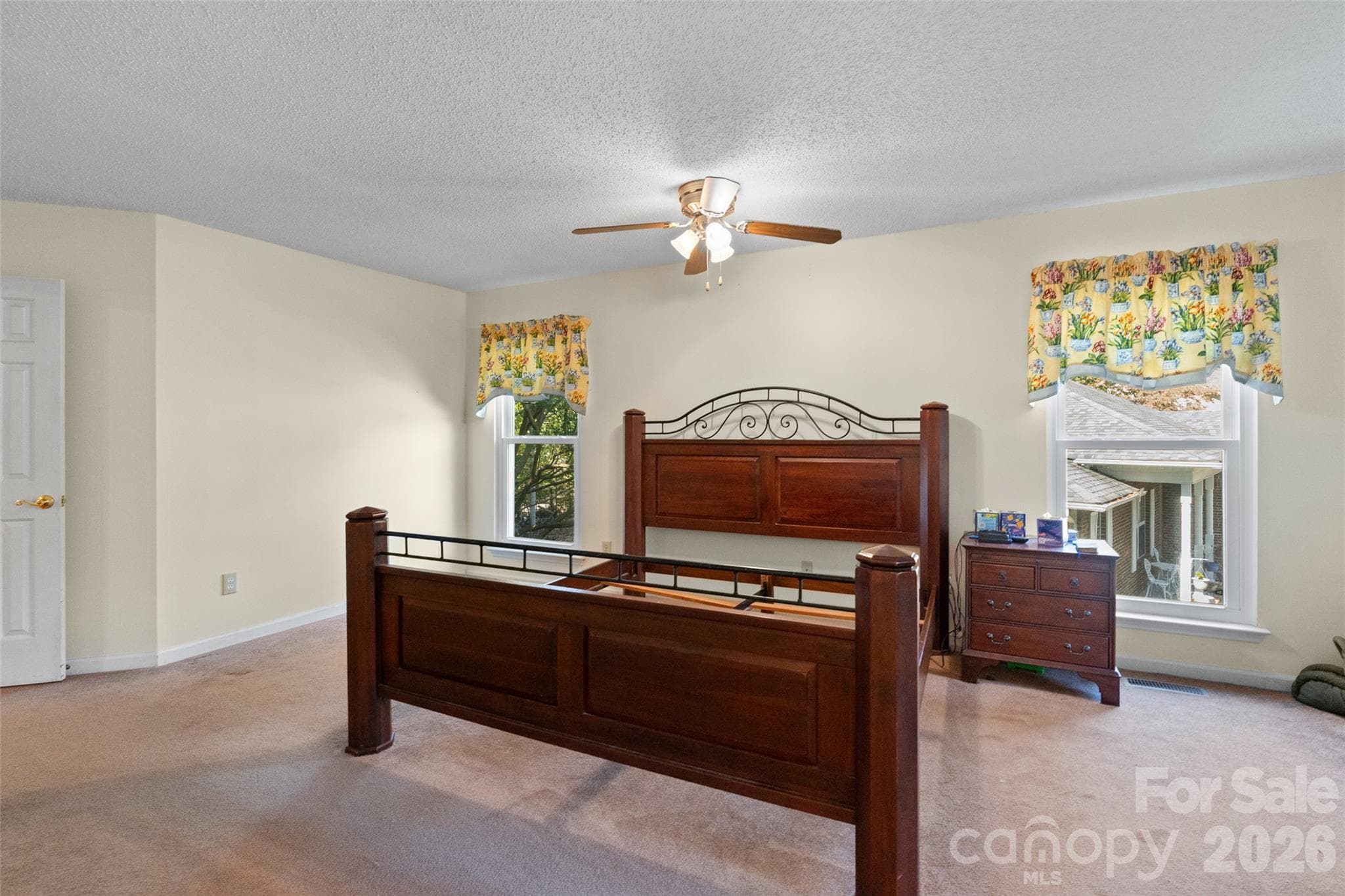 Single Family Residence at 10913 Lassen Court, Charlotte, photo 22 of 40