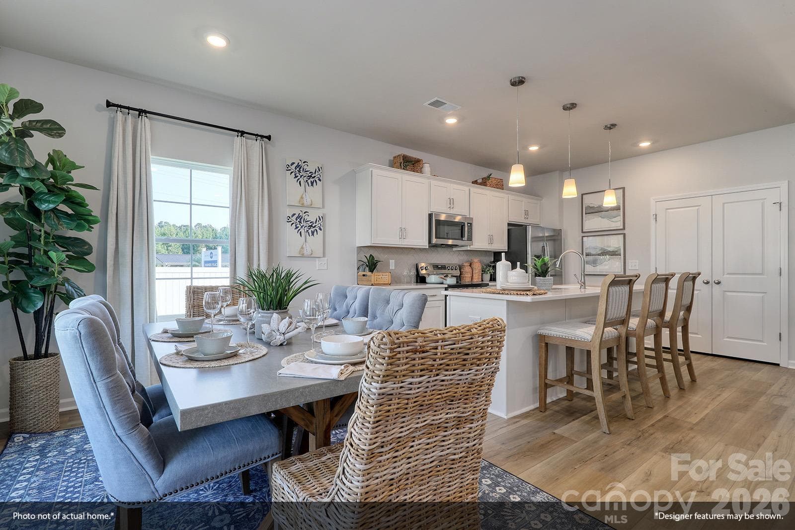Representative - 209 Rodeo Drive, Shelby