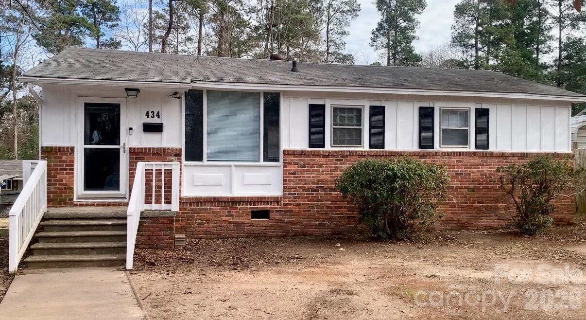 434 Cummings Street