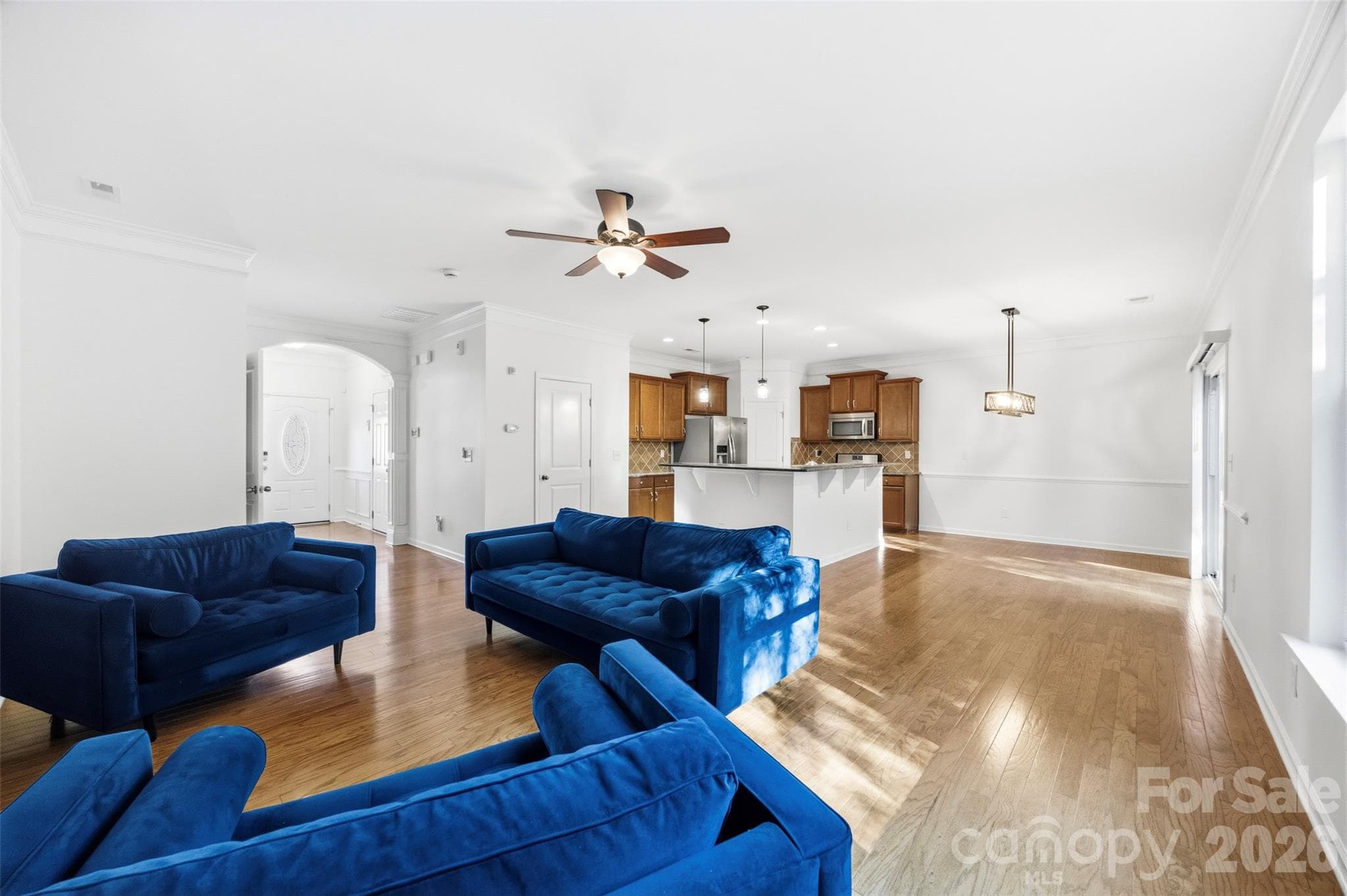 Single Family Residence at 3922 Northerly Island Court, Gastonia, photo 7 of 38