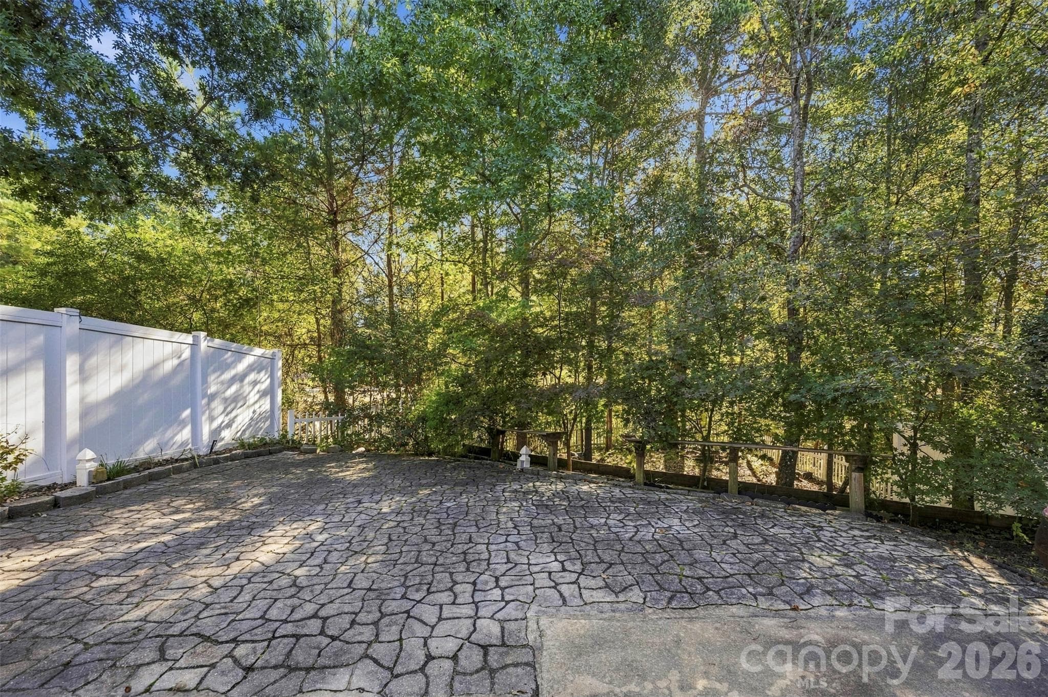 Single Family Residence at 3922 Northerly Island Court, Gastonia, photo 31 of 38